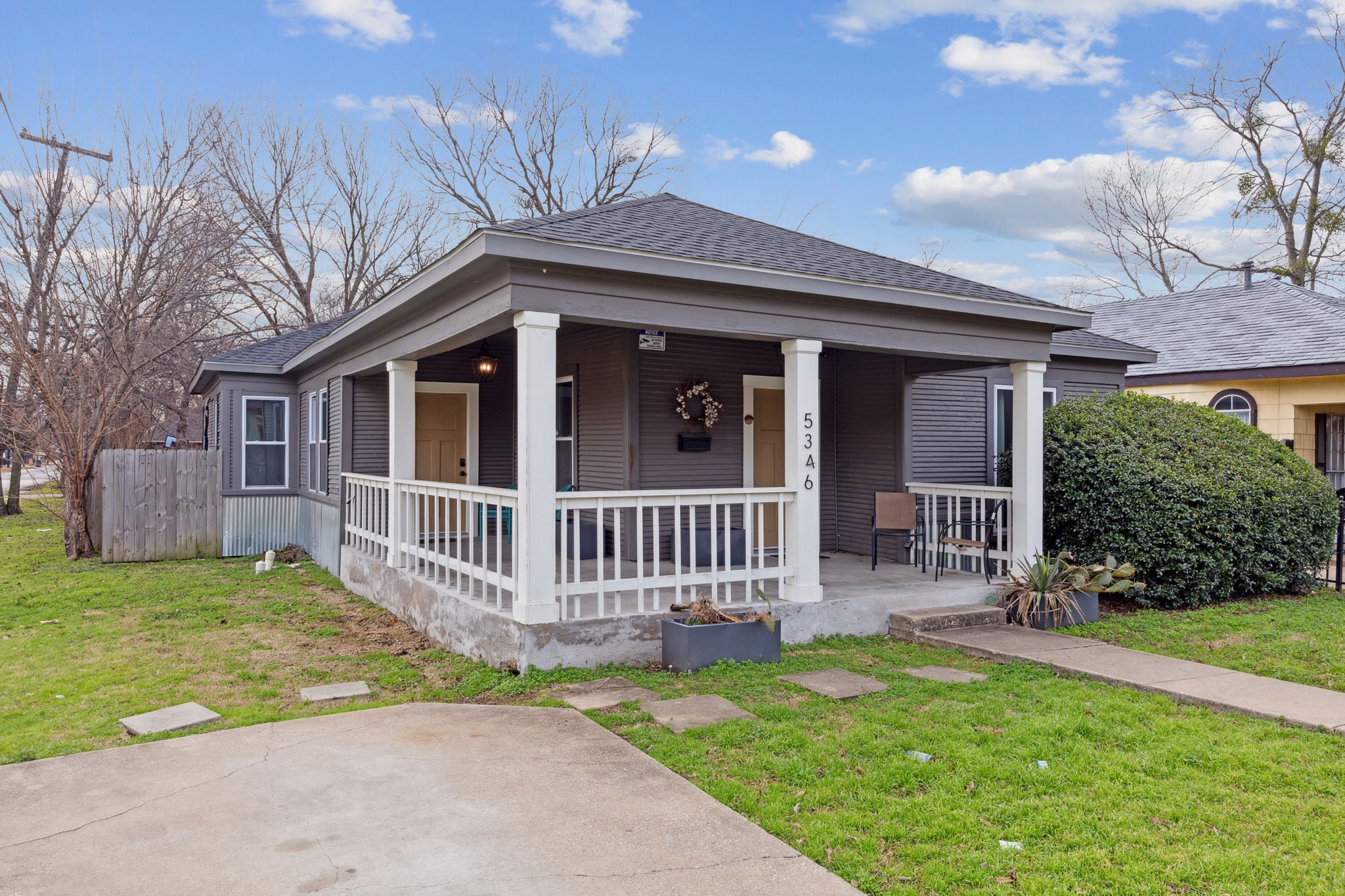 5346 Ash Lane