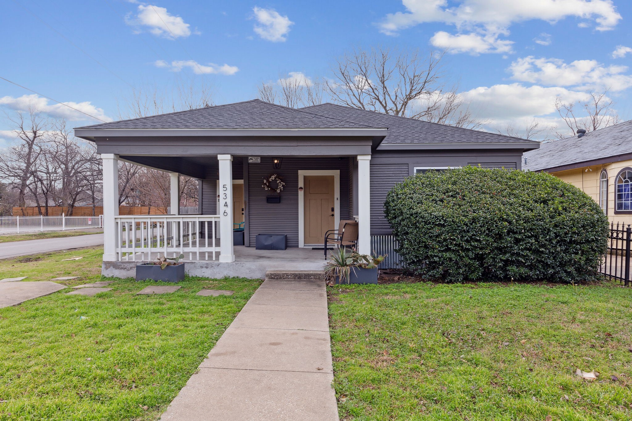 5346 Ash Lane