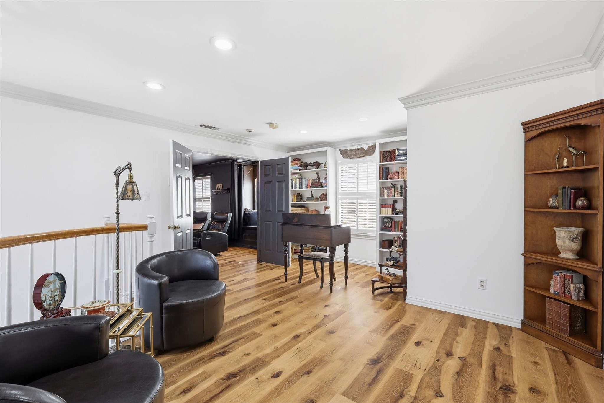 14917 Oaks North Drive