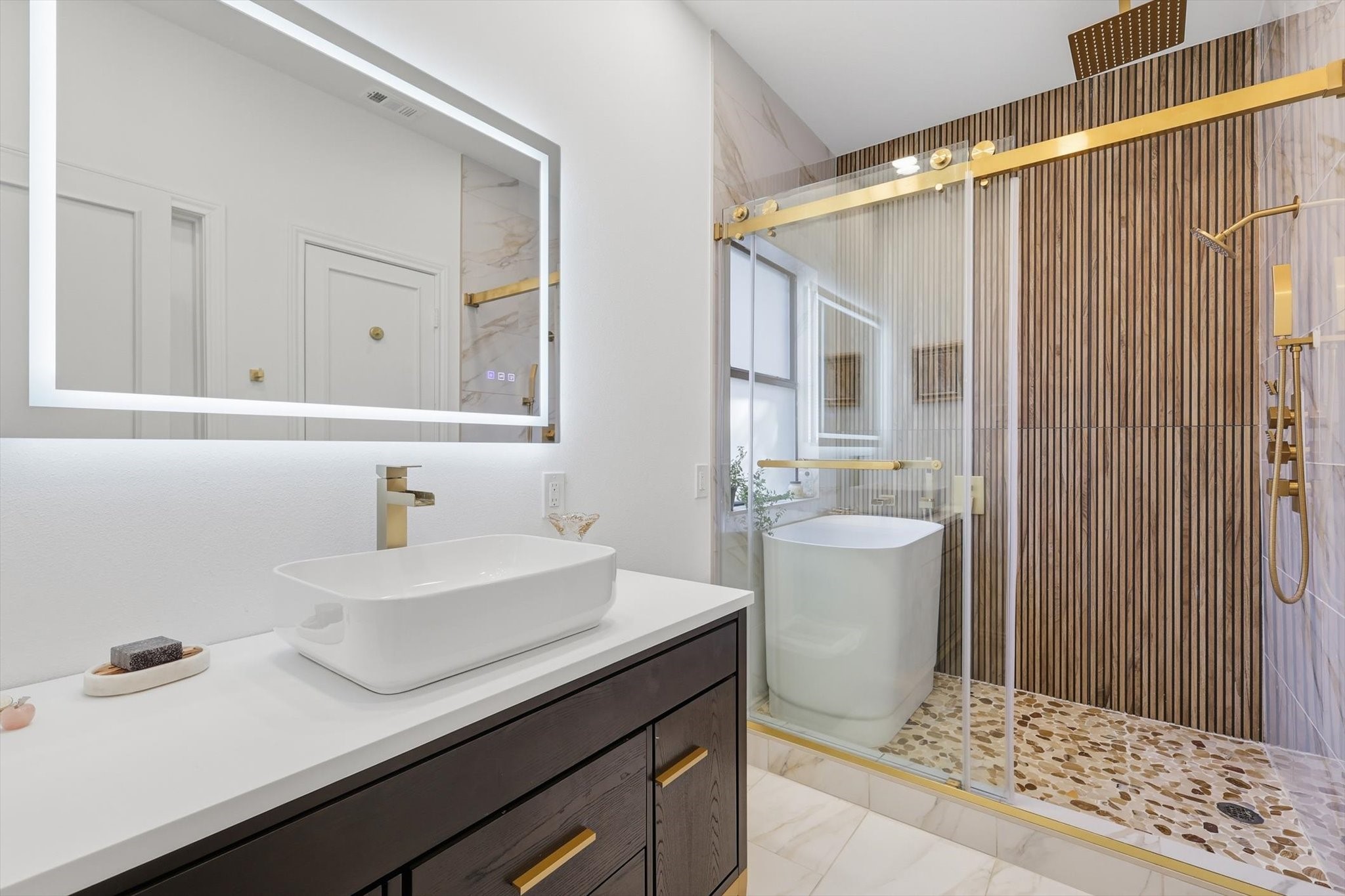 14917 Oaks North Drive