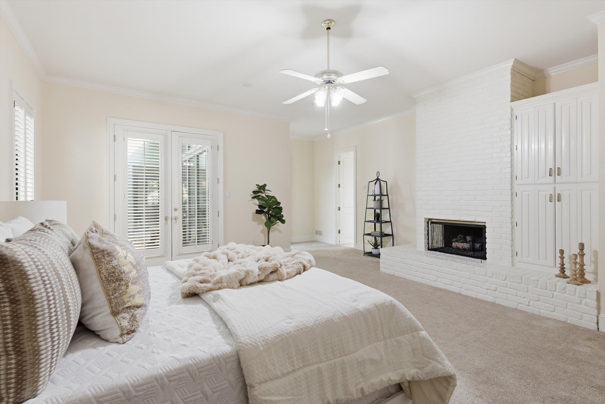 5020 Briar Tree Drive