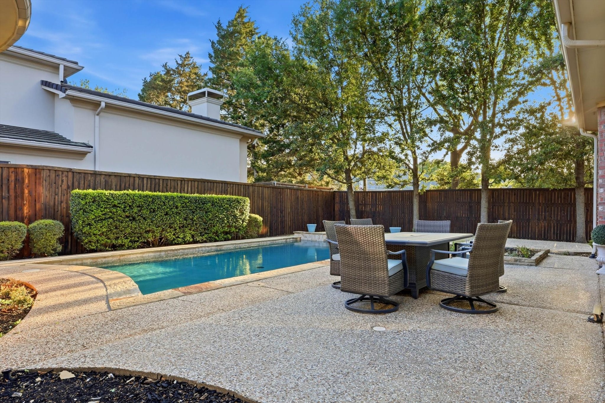 17431 Woods Edge Drive