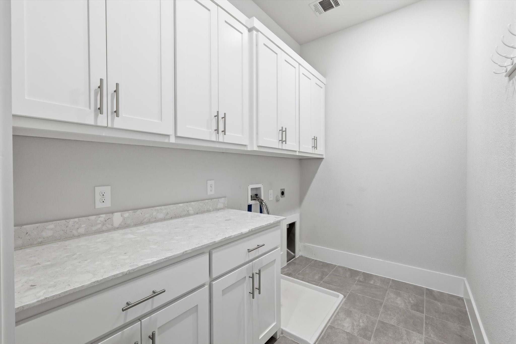 7812 Merit Lane