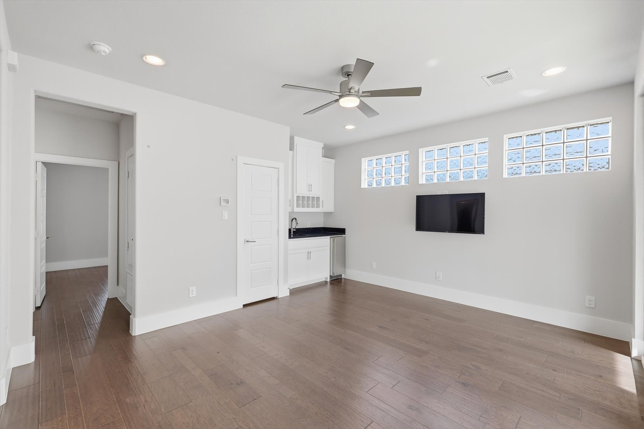 7812 Merit Lane