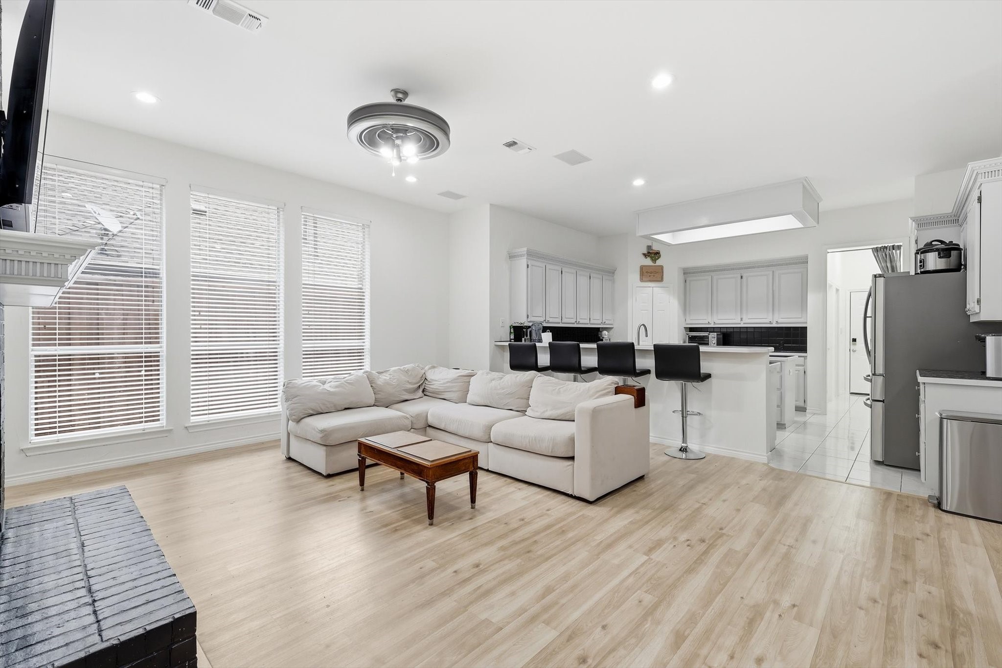 2105 Leeds Drive