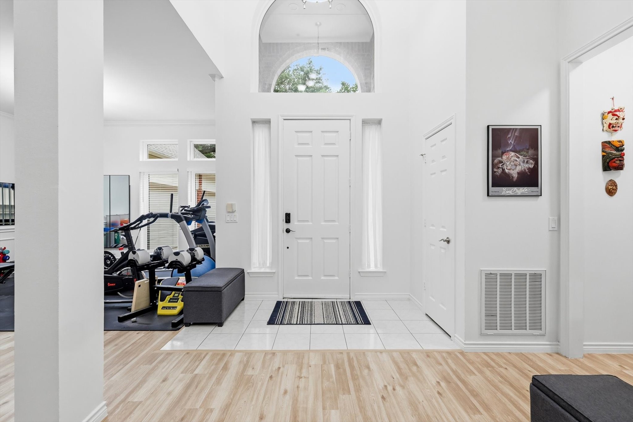 2105 Leeds Drive