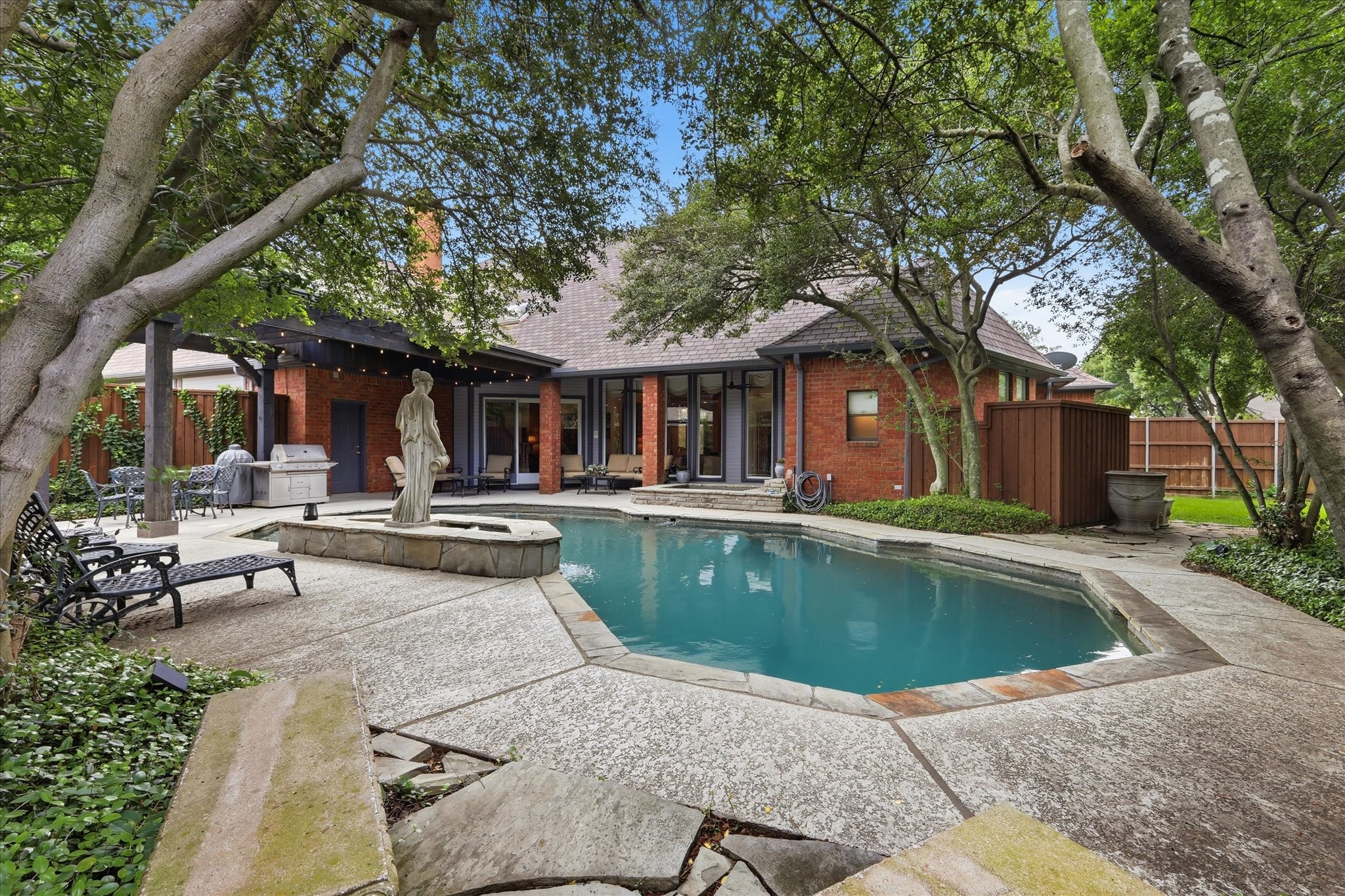 4823 Spyglass Drive