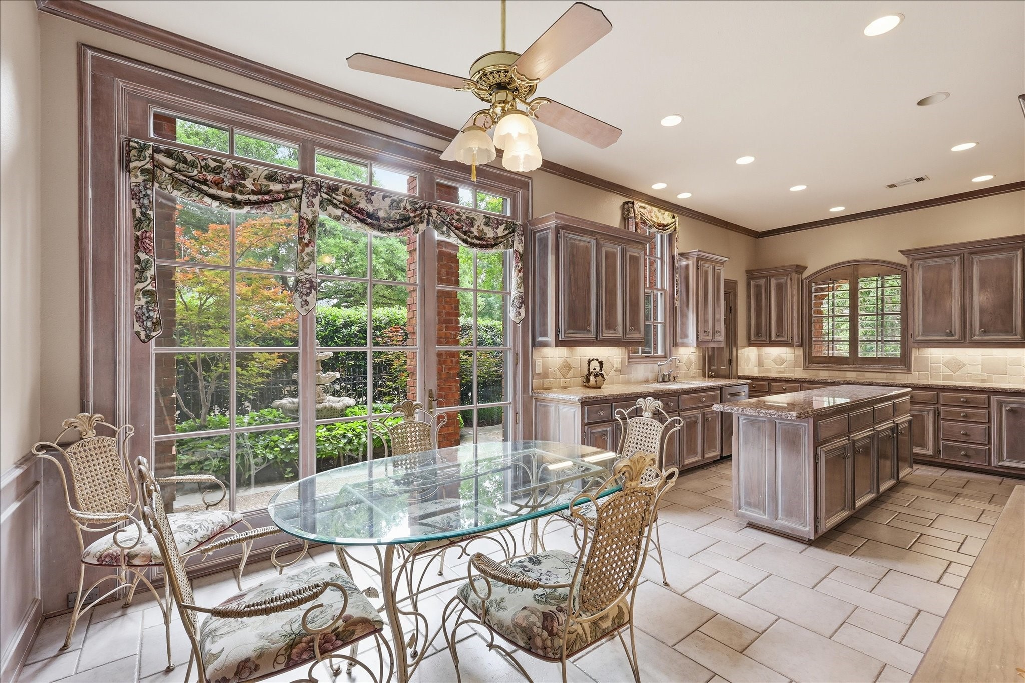 4823 Spyglass Drive