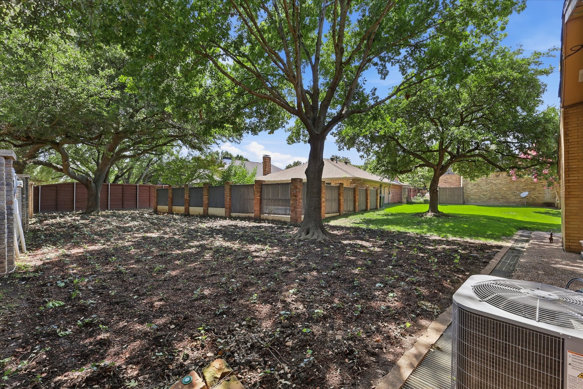 16702 Village Lane