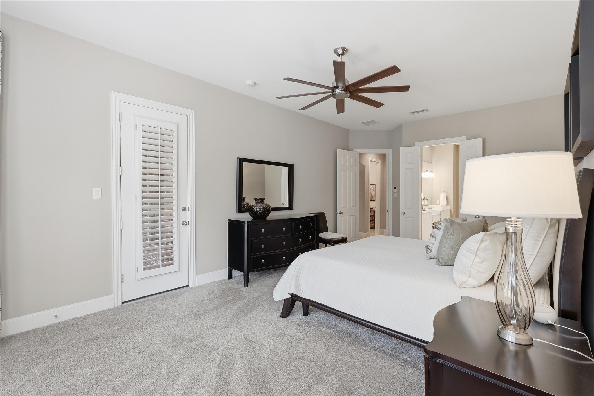 901 Foxworth Court