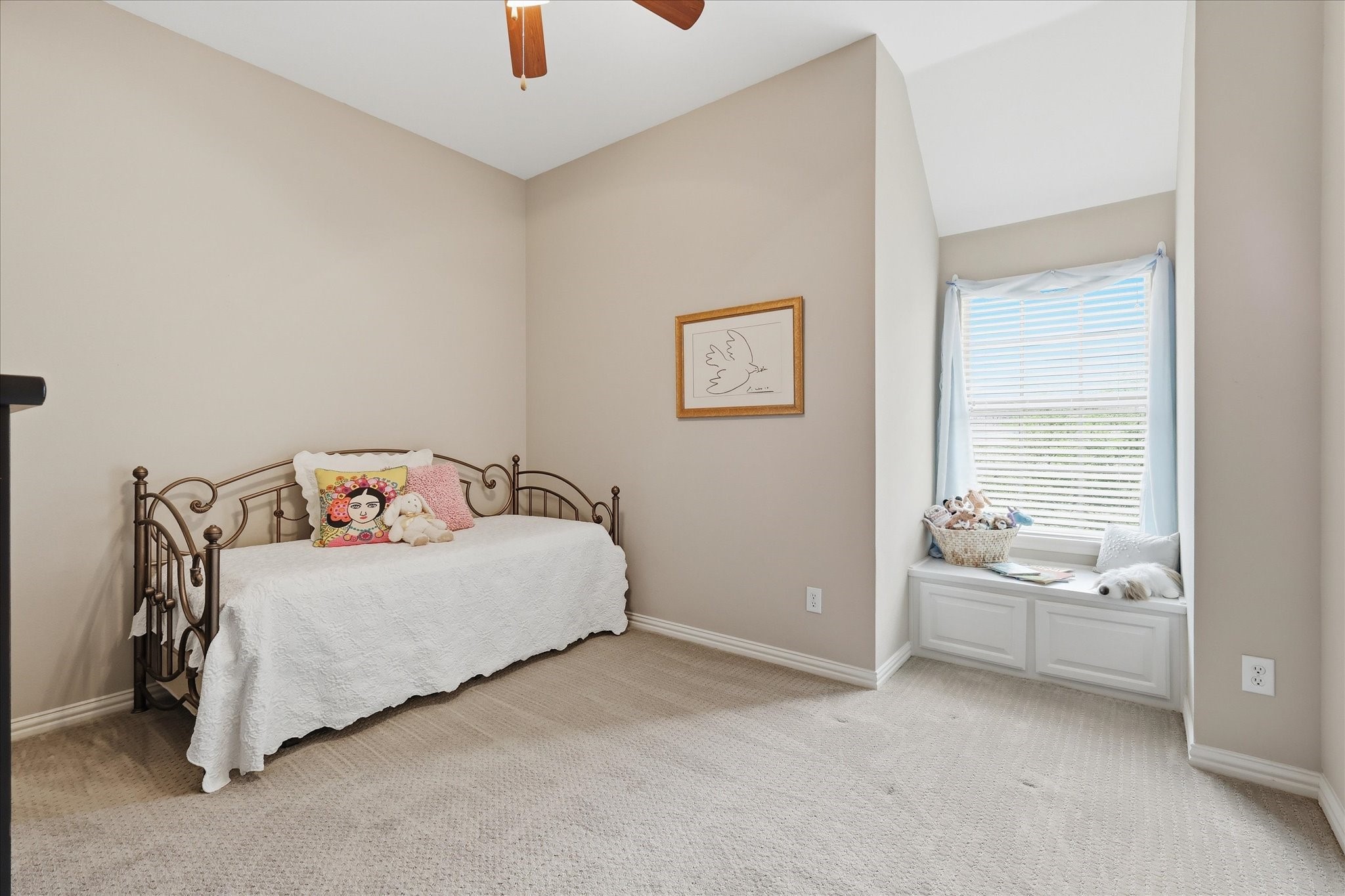 901 Foxworth Court