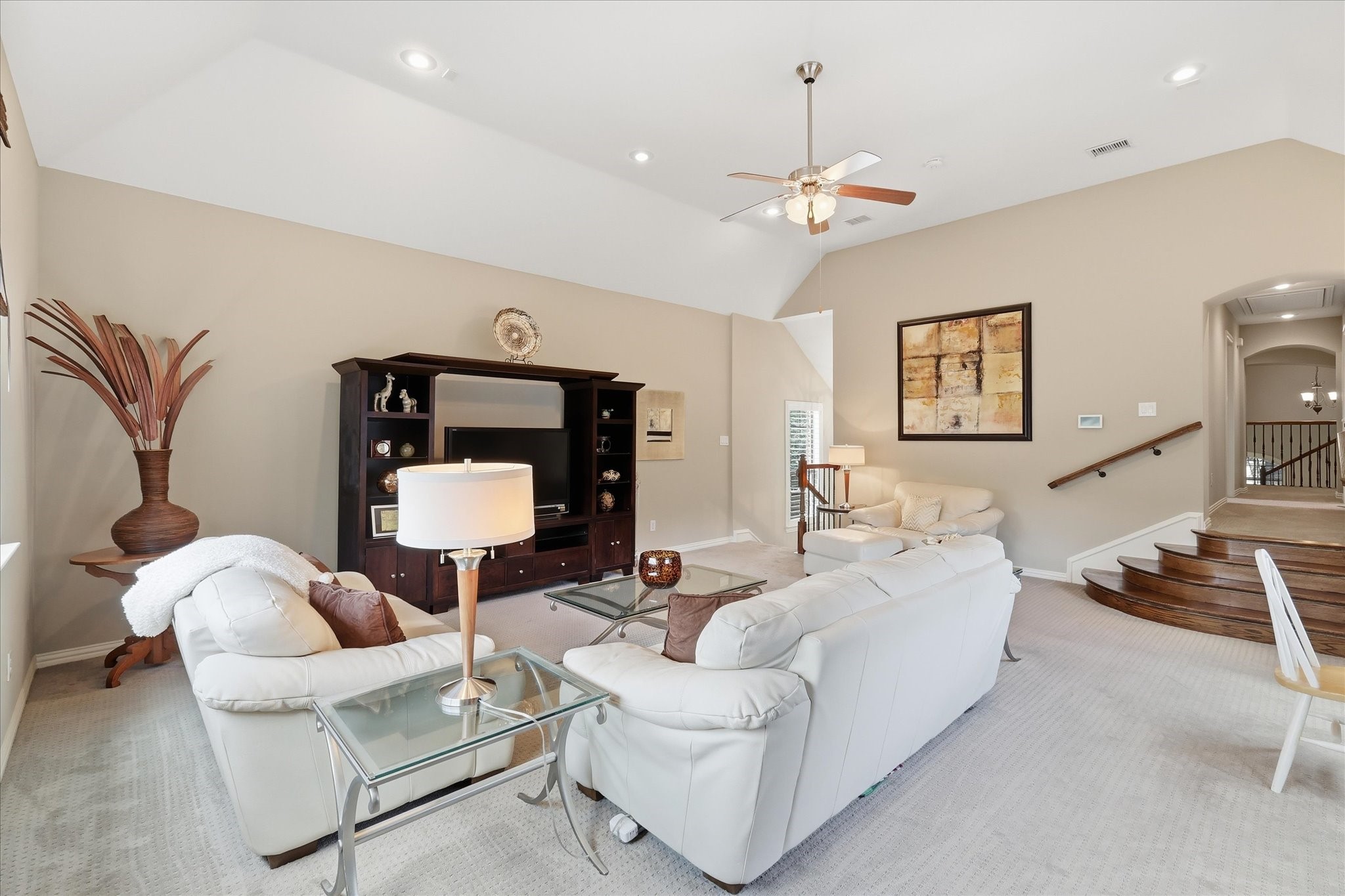 901 Foxworth Court