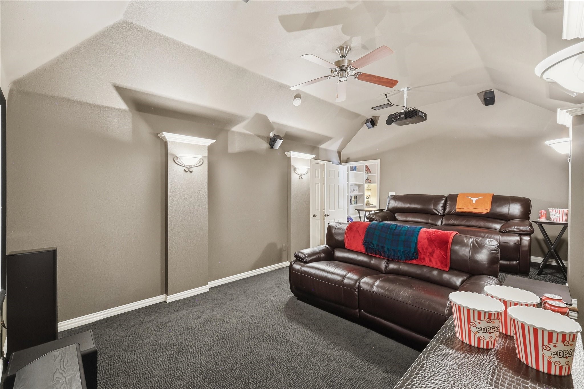 901 Foxworth Court