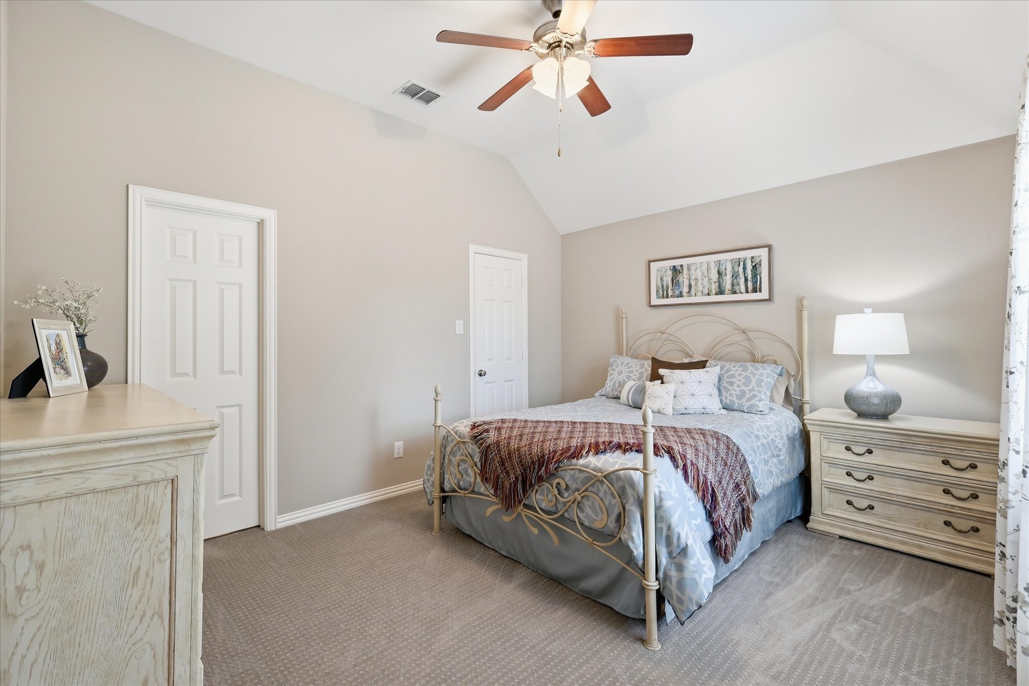 901 Foxworth Court