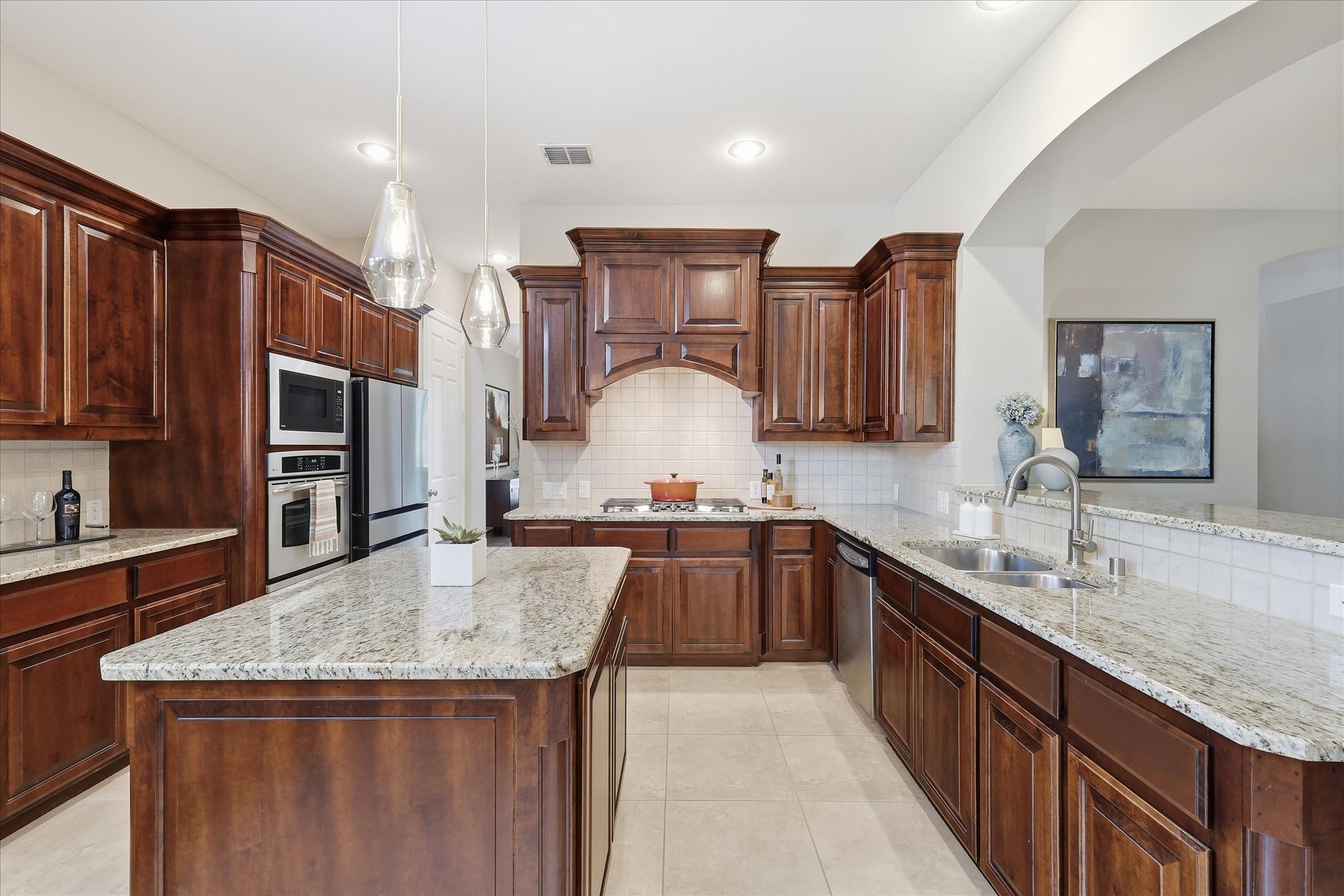 901 Foxworth Court