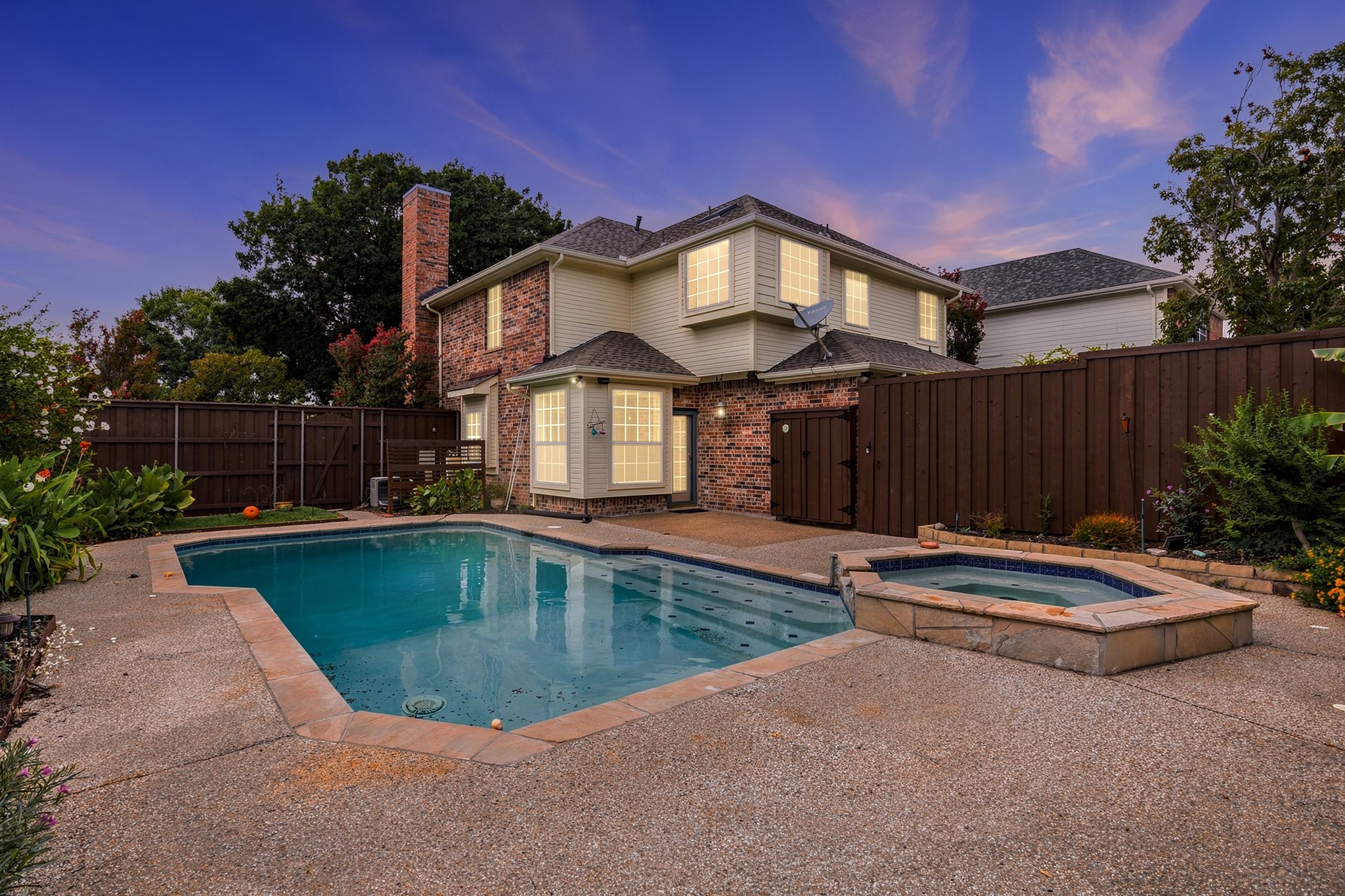 2740 Summertree Drive