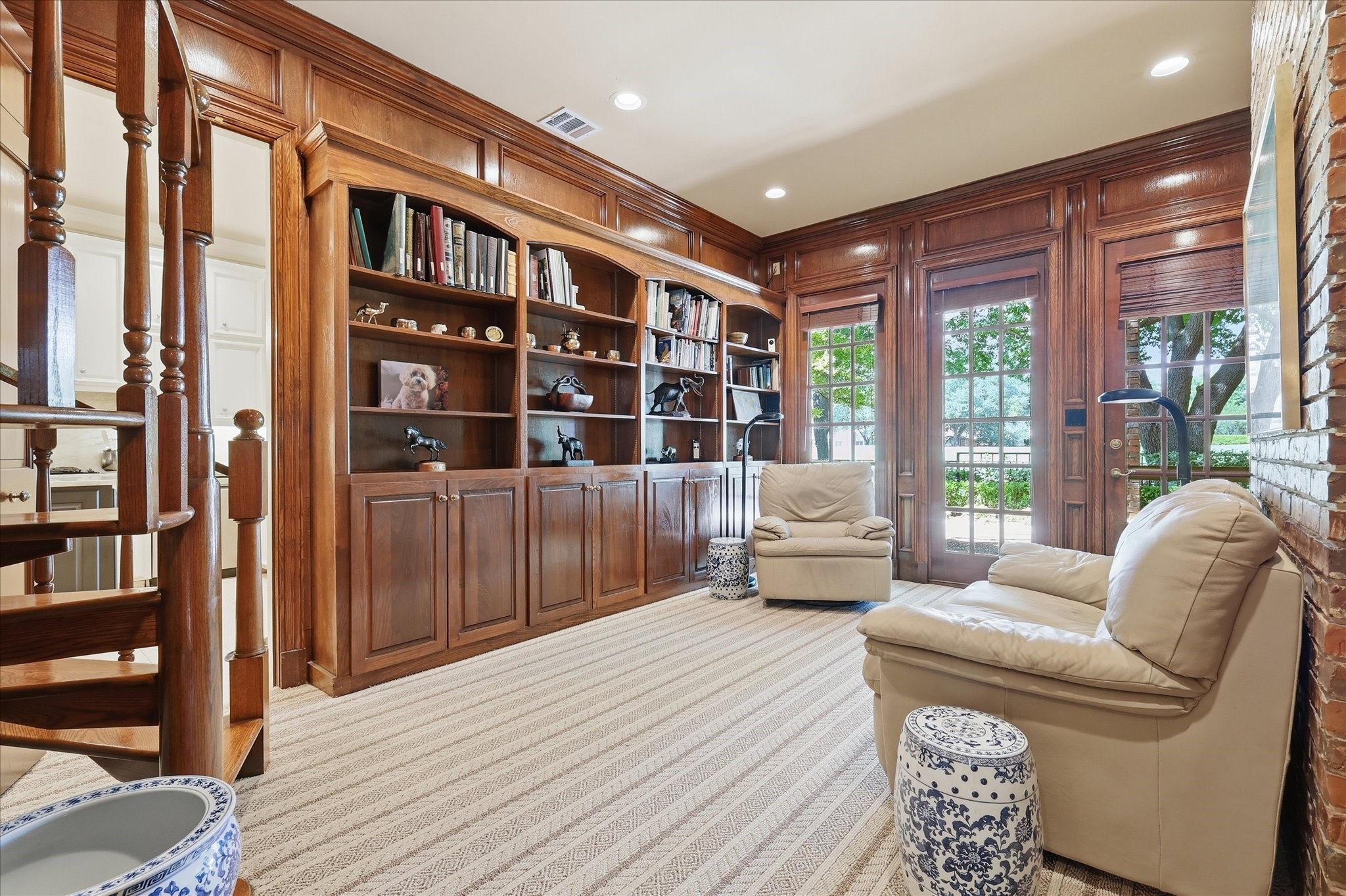 5909 Club Hill Place