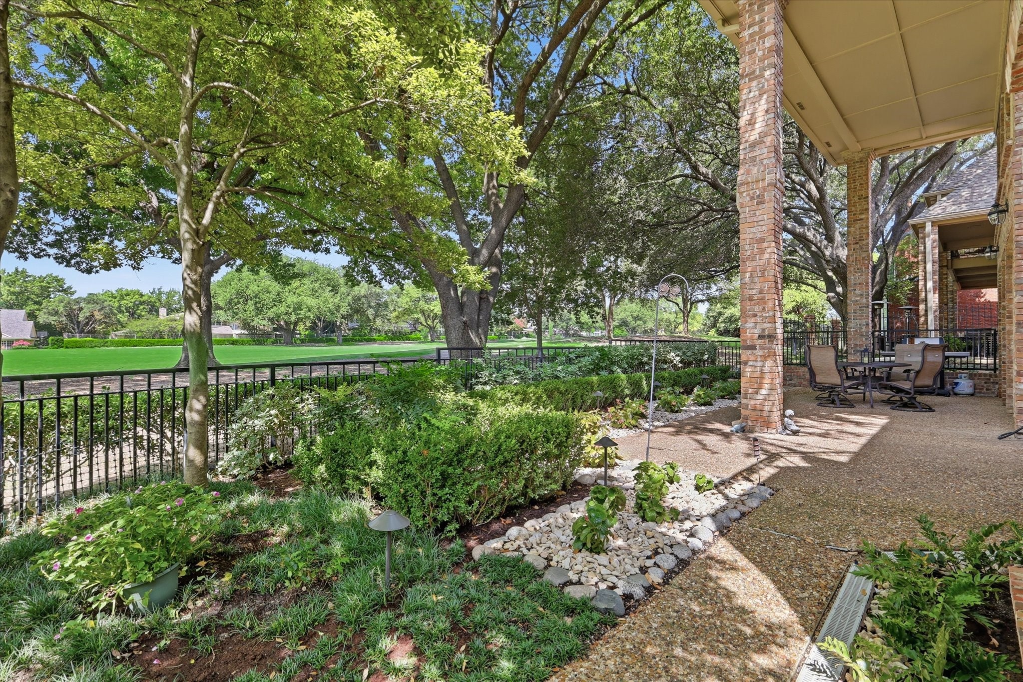 5909 Club Hill Place
