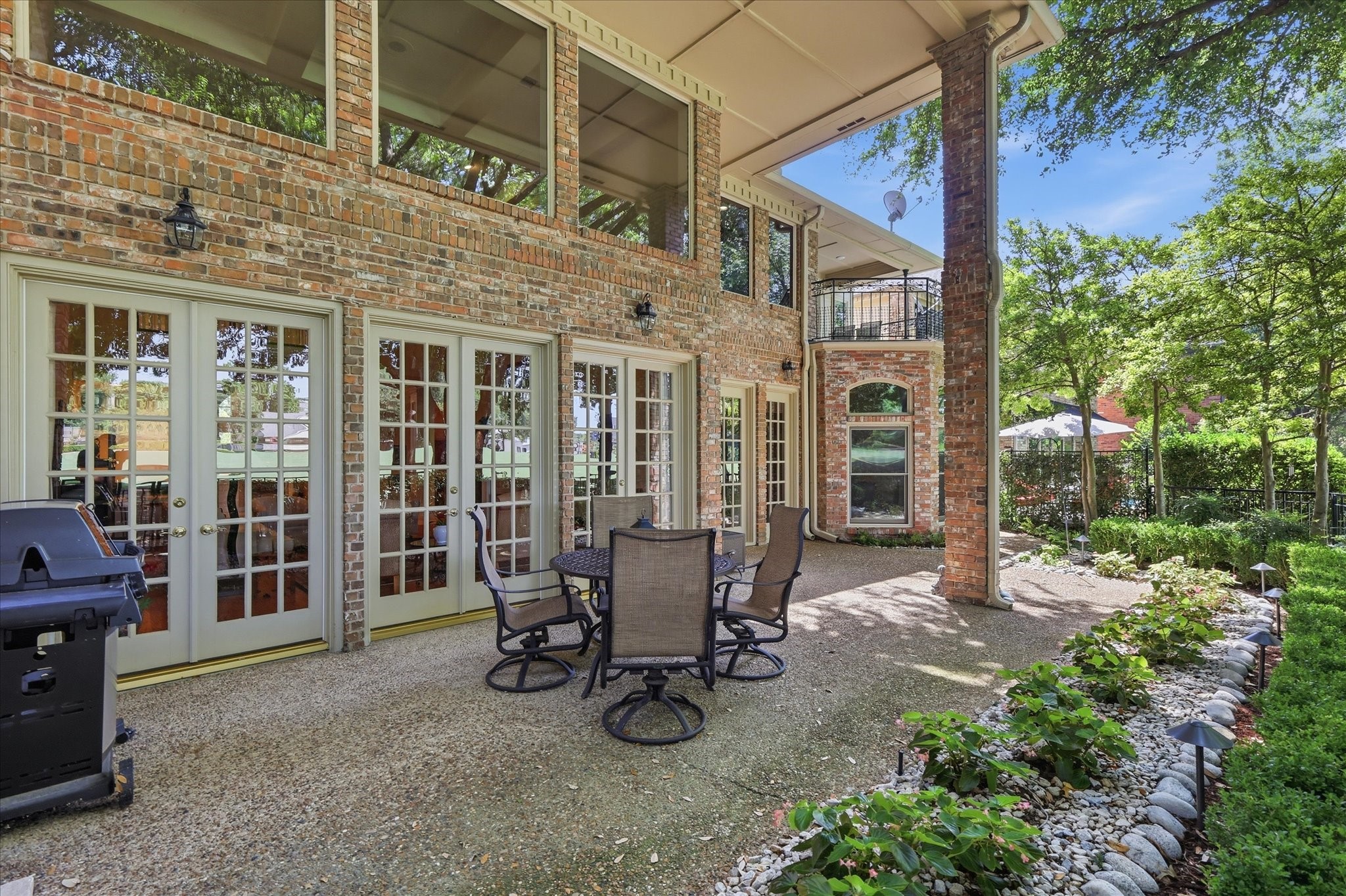 5909 Club Hill Place