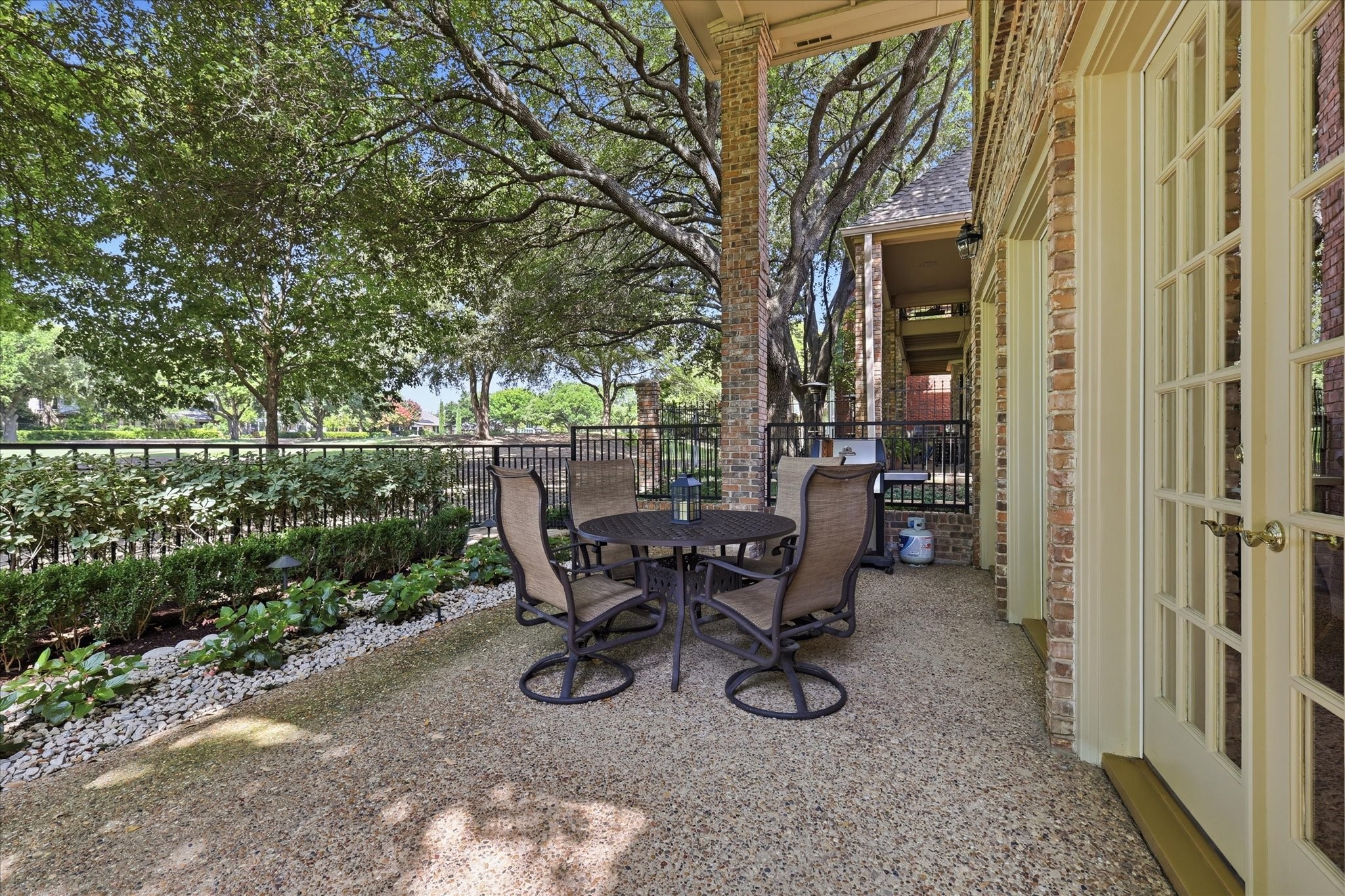 5909 Club Hill Place