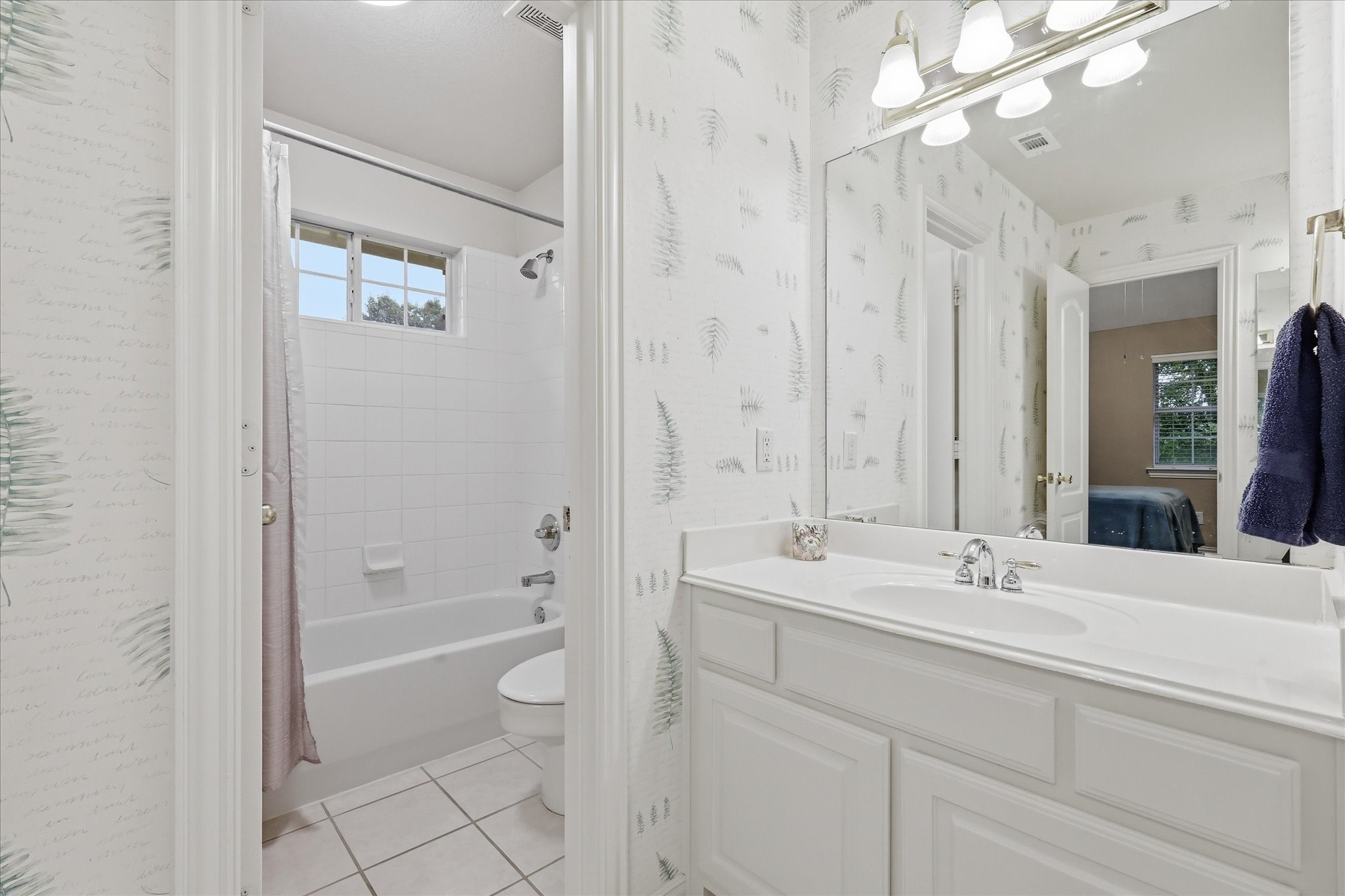 1908 San Carlos Avenue