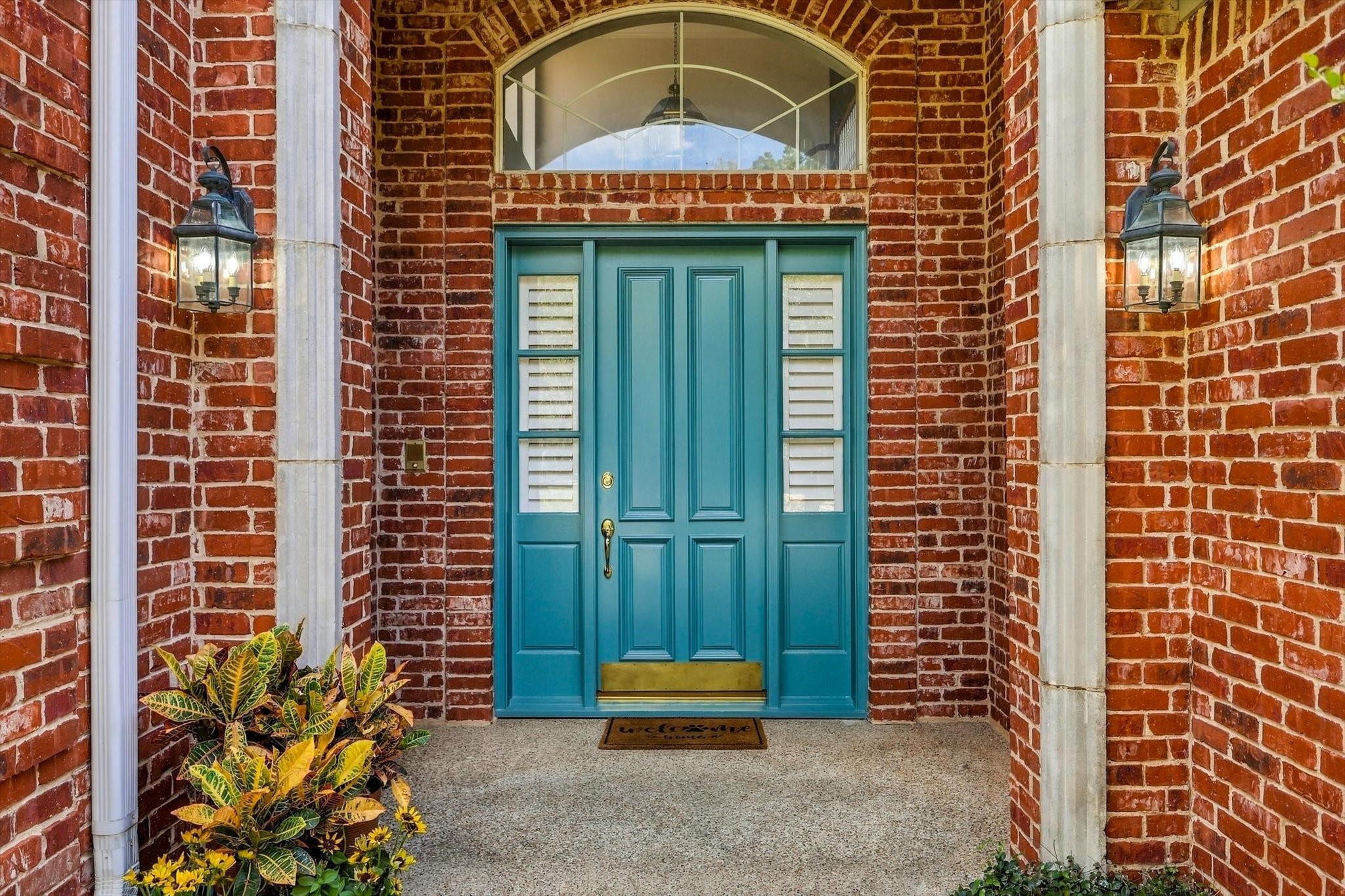 14762 Bedivere Court