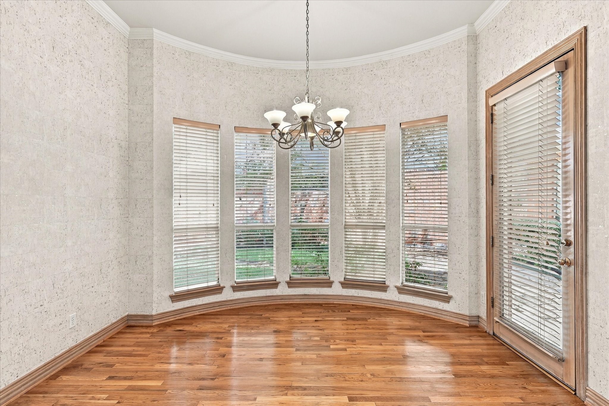 14762 Bedivere Court