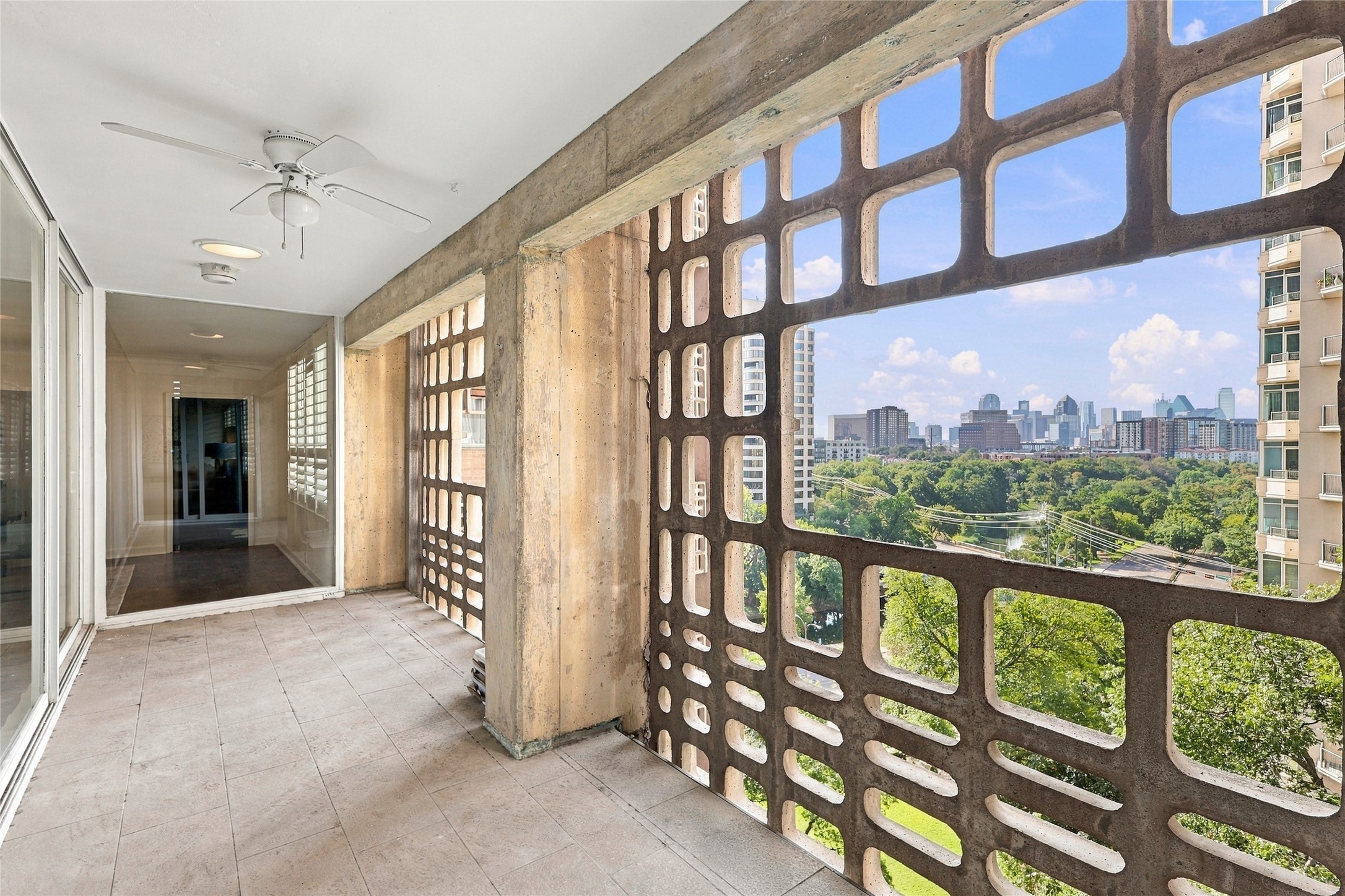 3525 Turtle Creek Boulevard 8B