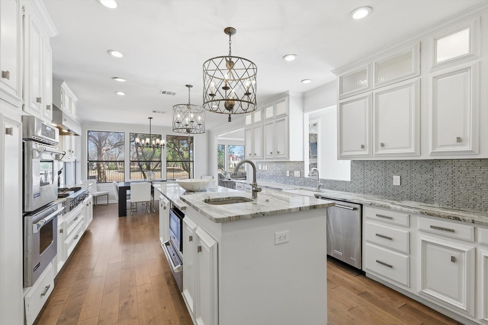 5806 Bent Trail