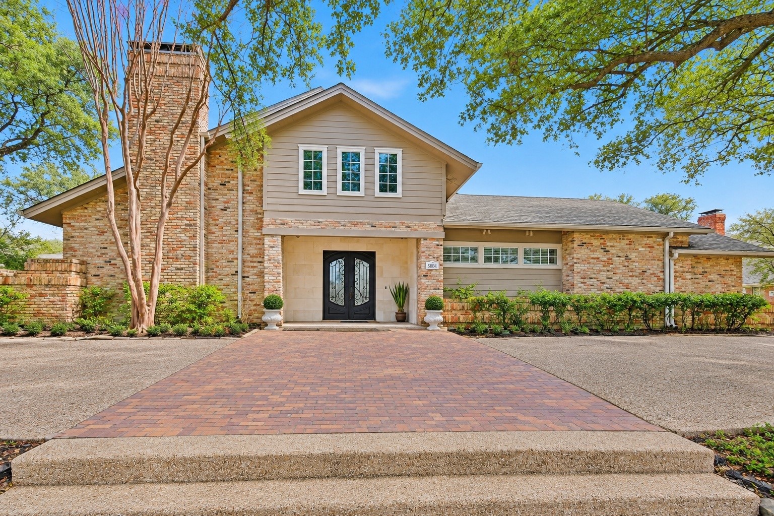 5806 Bent Trail