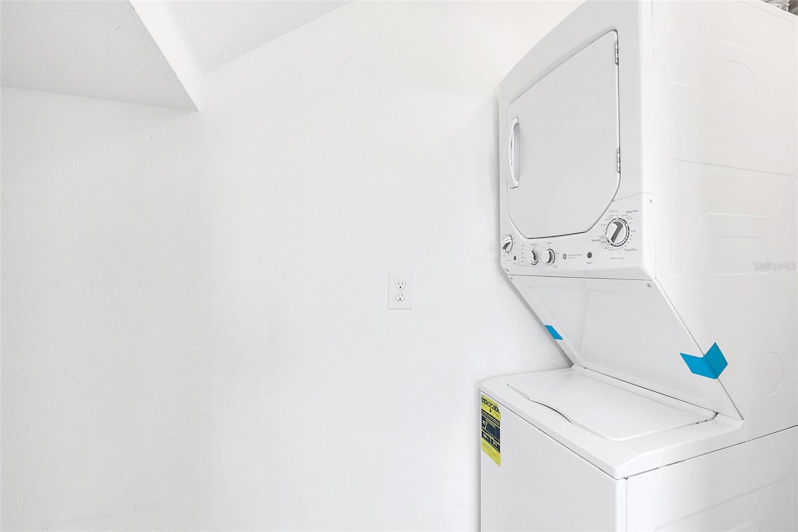 2207 CYPRESS VILLAS DR