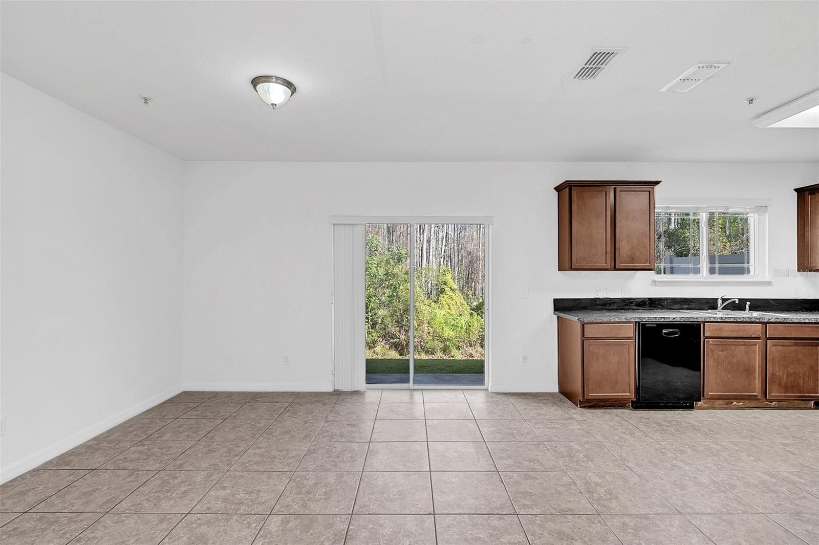 2207 CYPRESS VILLAS DR