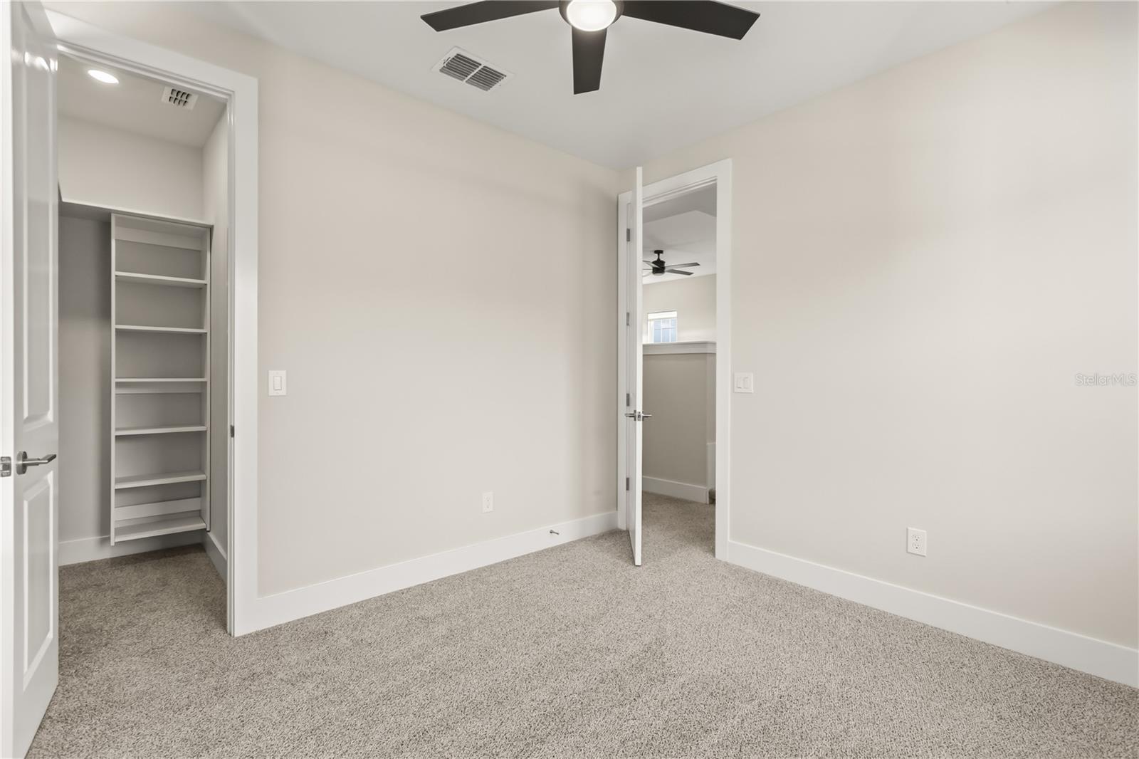 1185 WILDER OAKS WAY