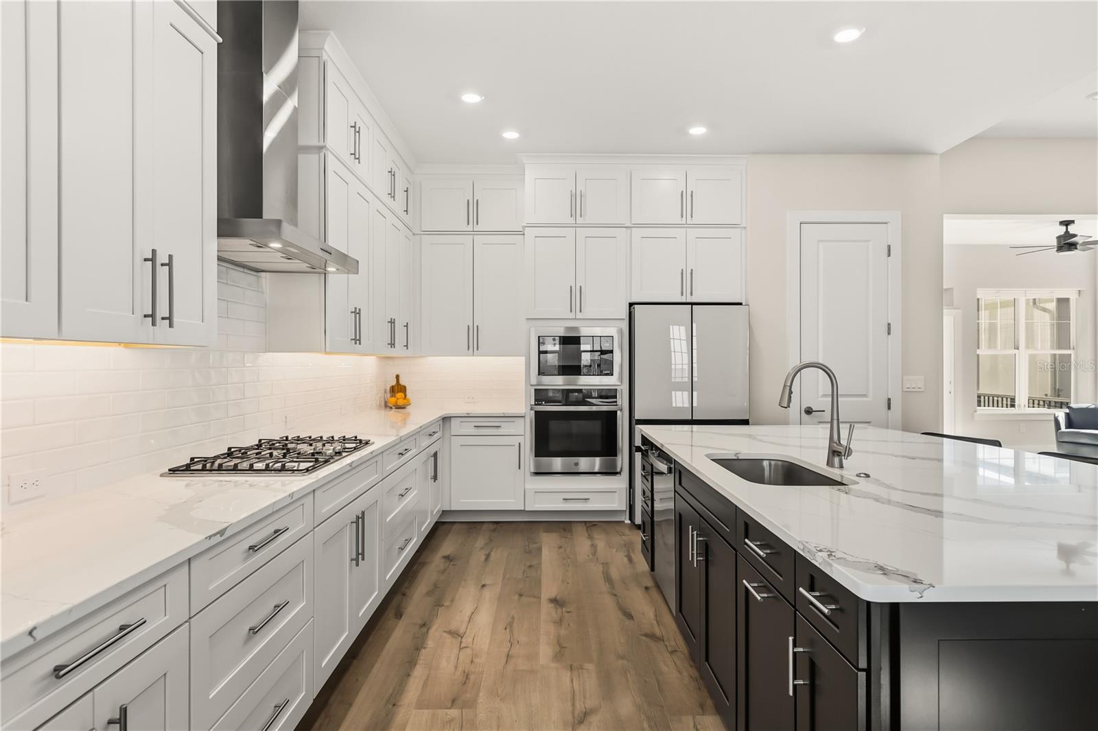 1185 WILDER OAKS WAY