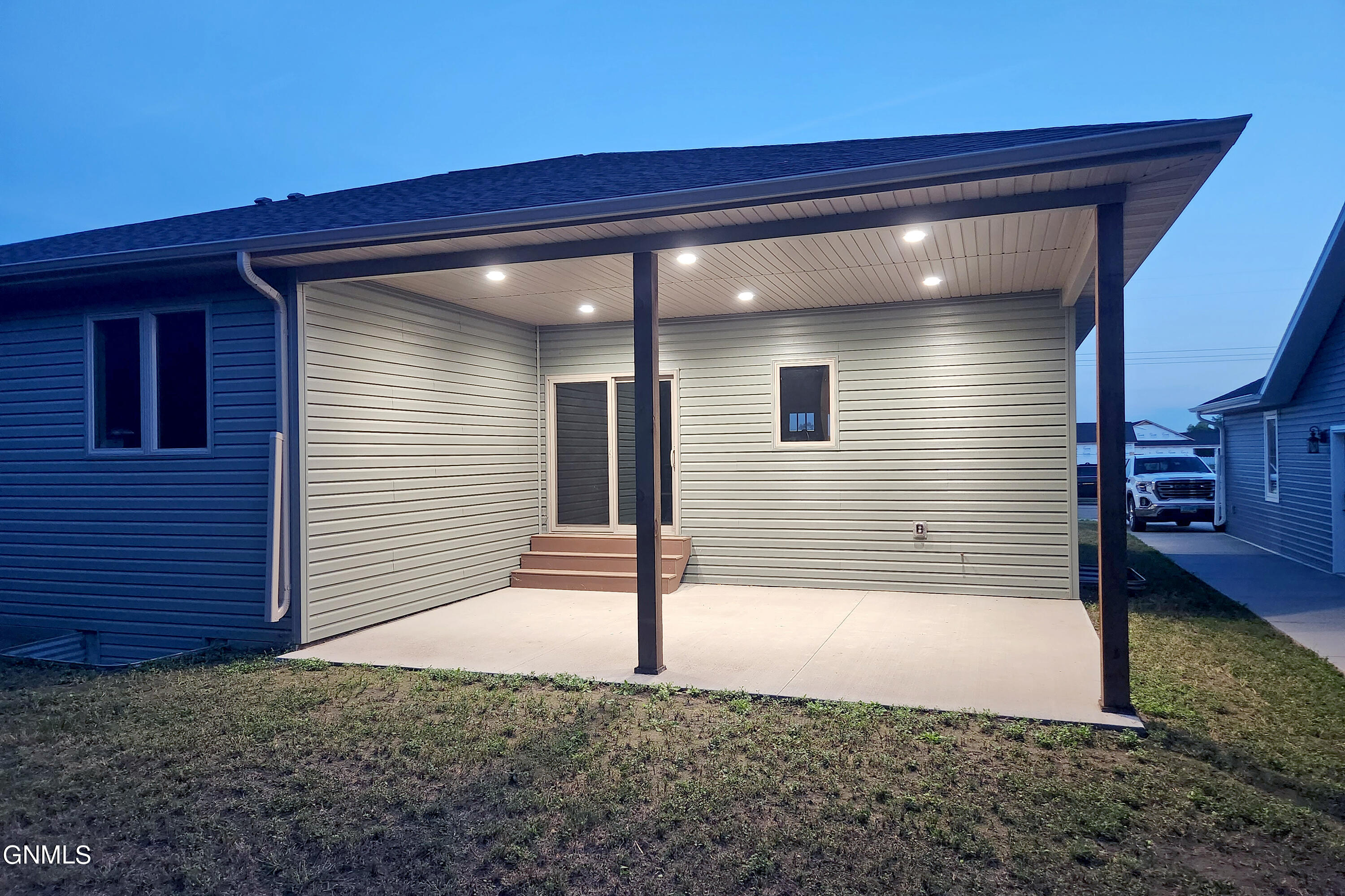 5204 Hendrickson Drive