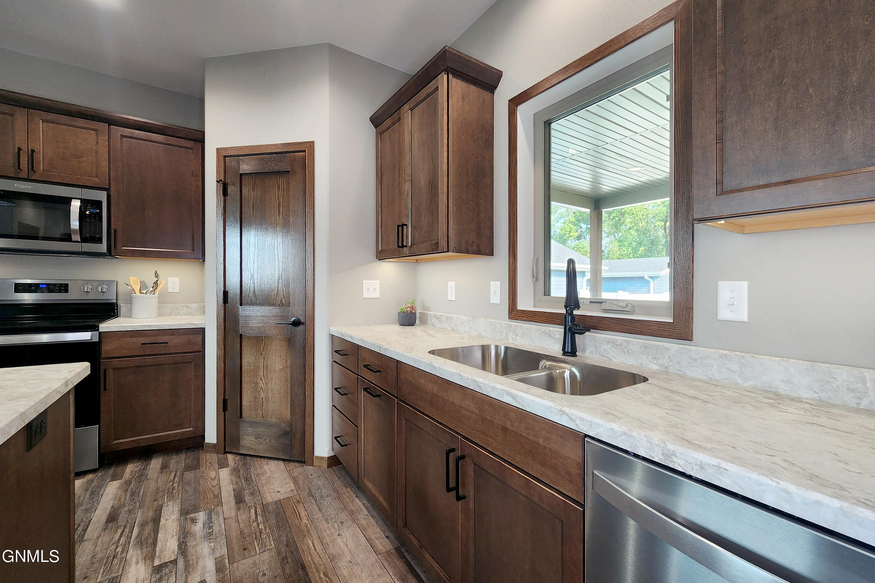 5204 Hendrickson Drive