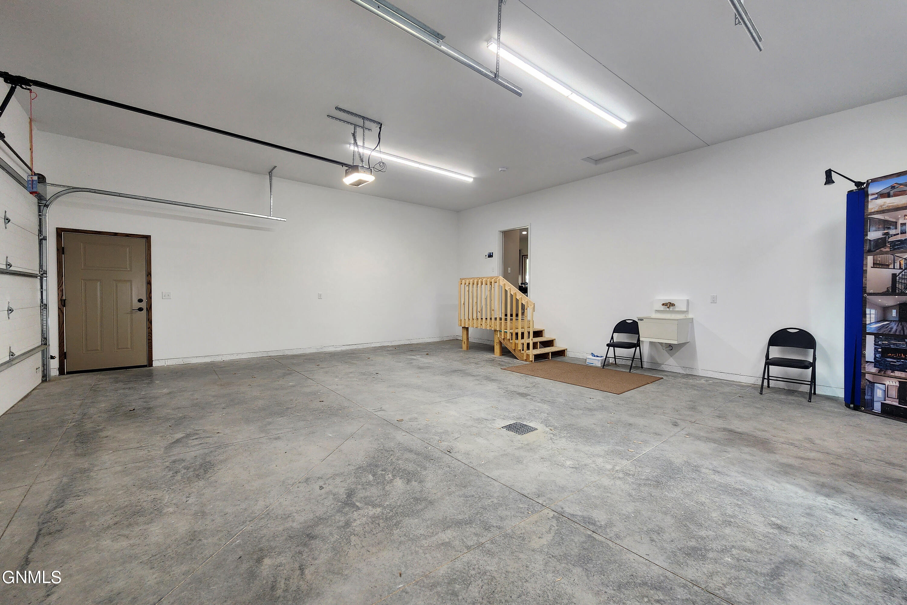 5204 Hendrickson Drive