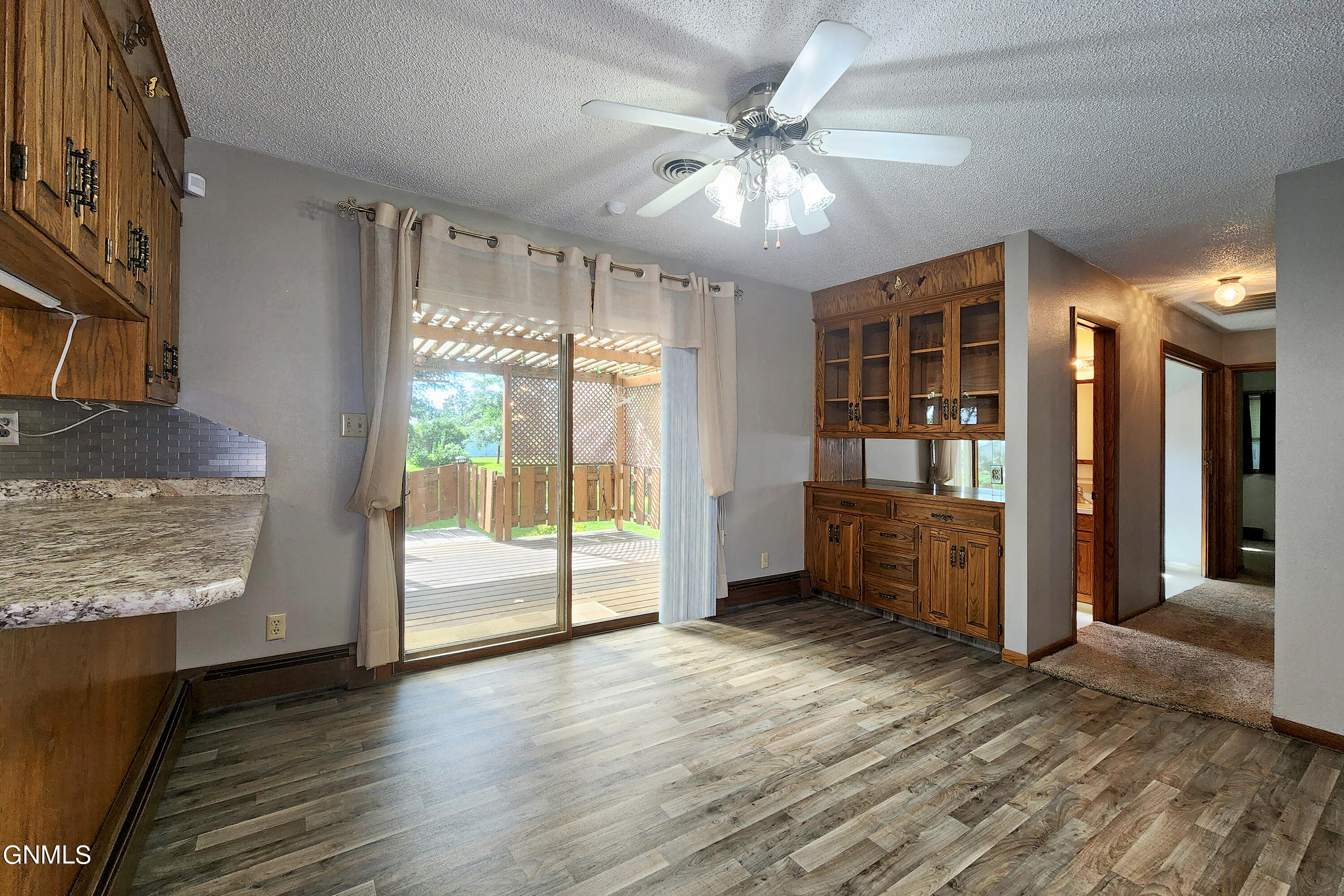 2027 Old Red Trail NW