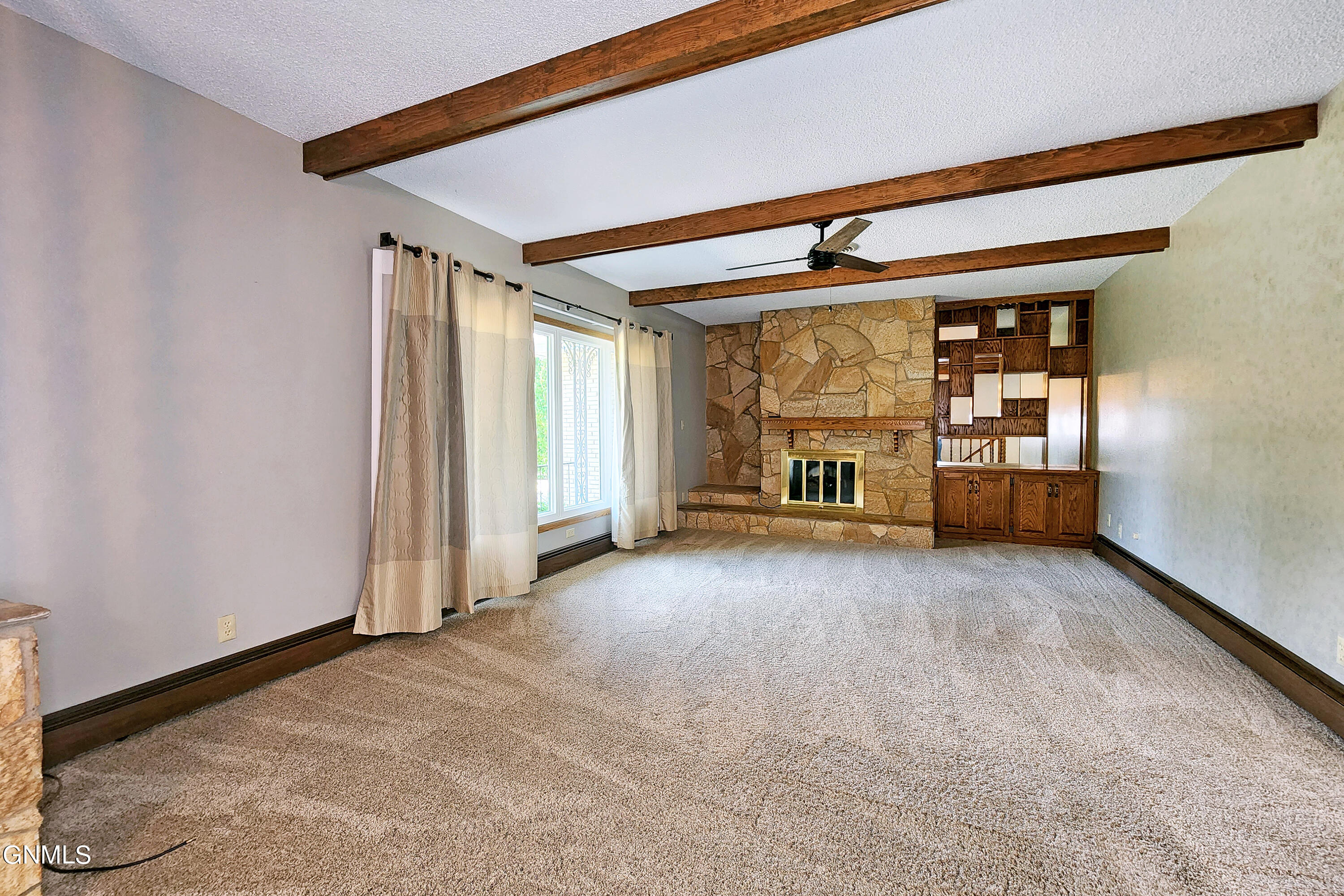 2027 Old Red Trail NW