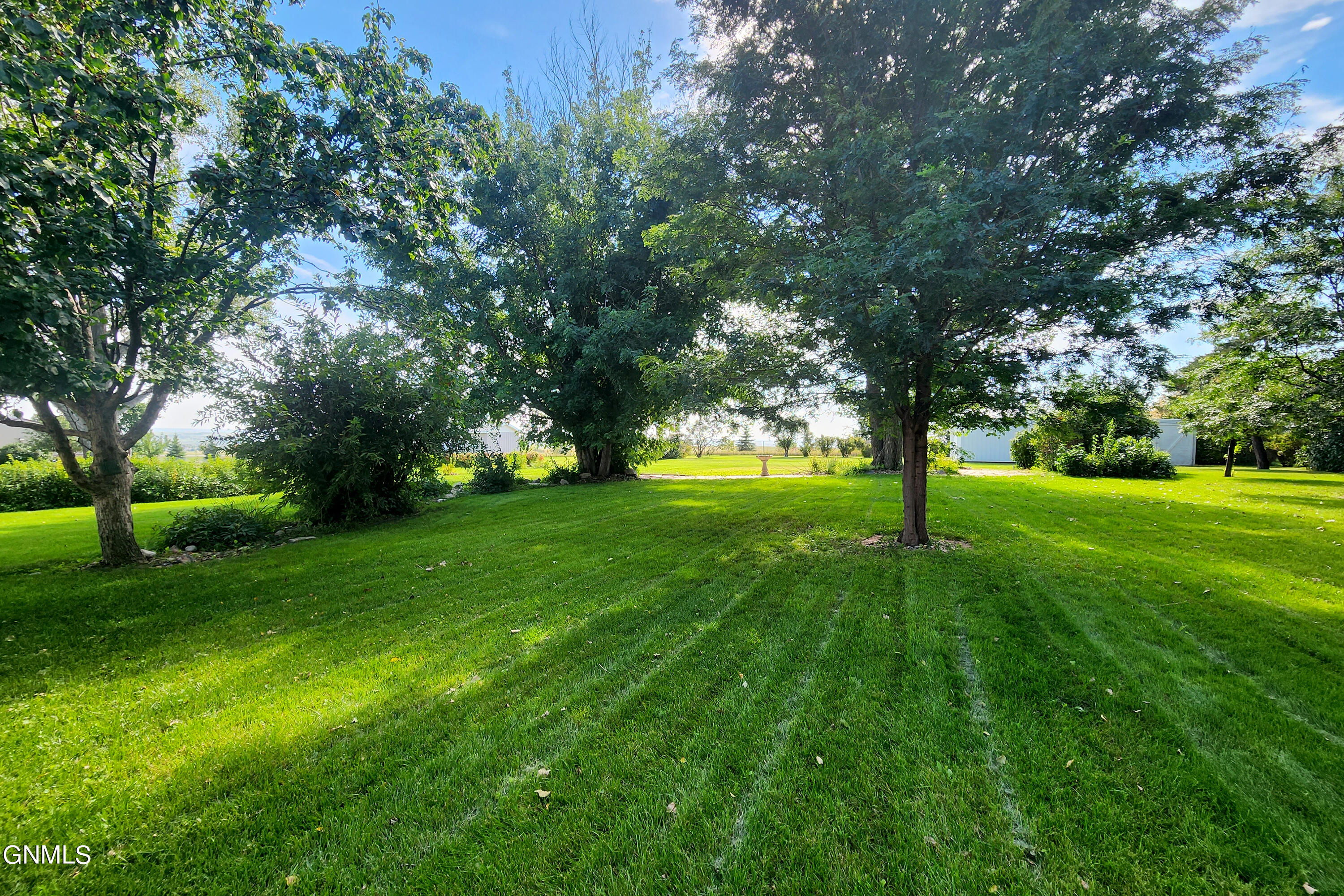 2027 Old Red Trail NW