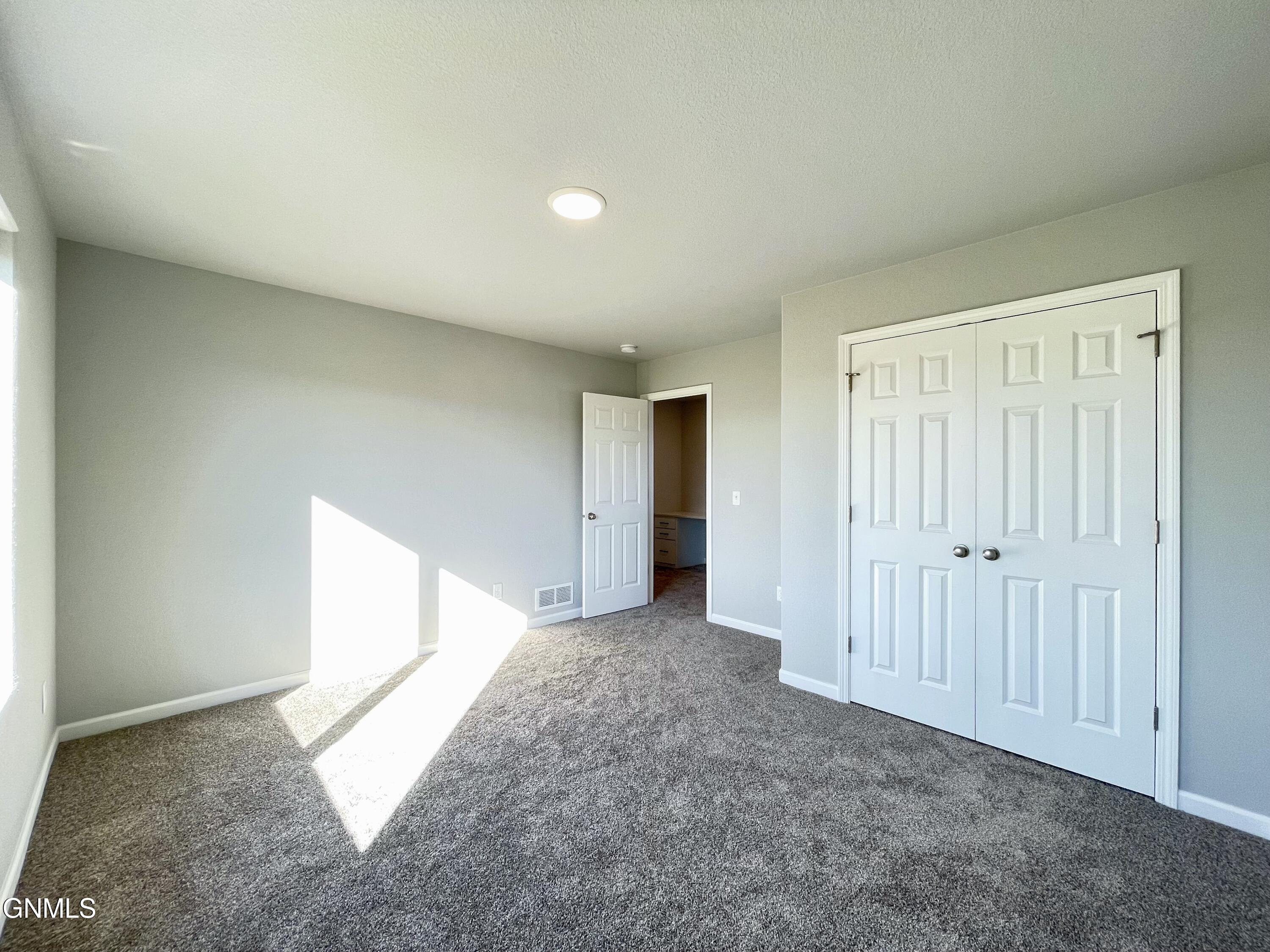 701 Cobblestone Loop SW