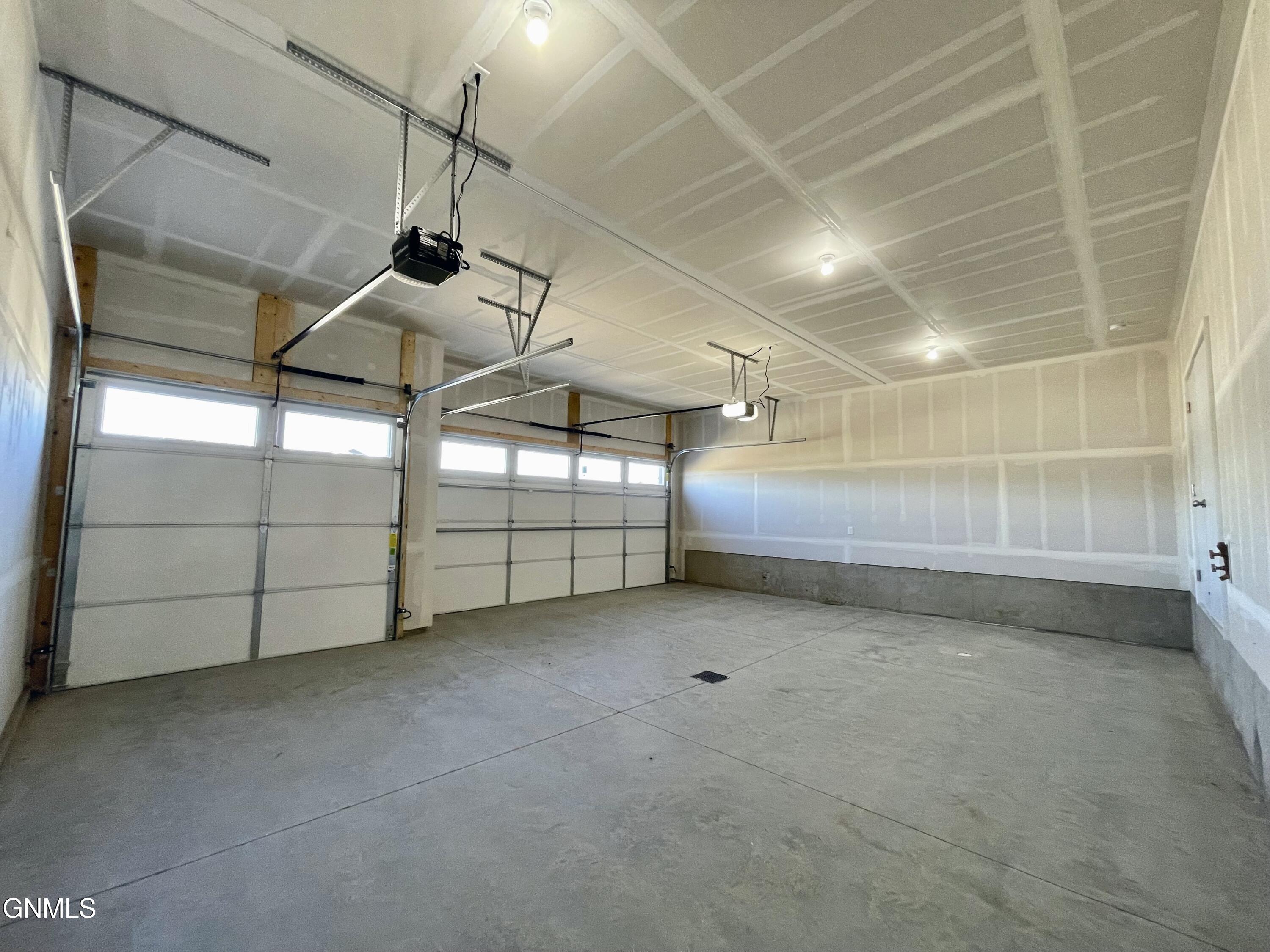 701 Cobblestone Loop SW