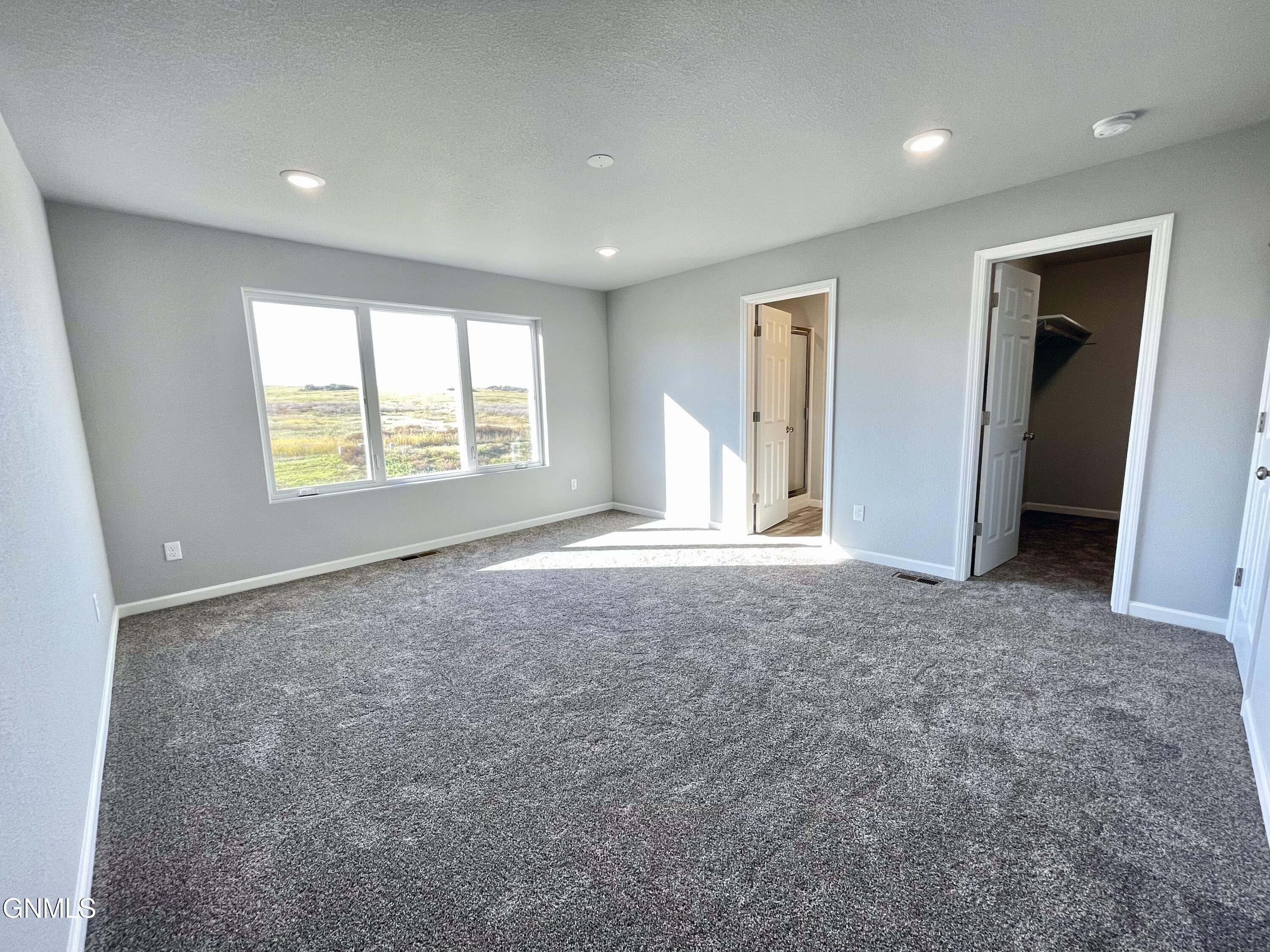 701 Cobblestone Loop SW