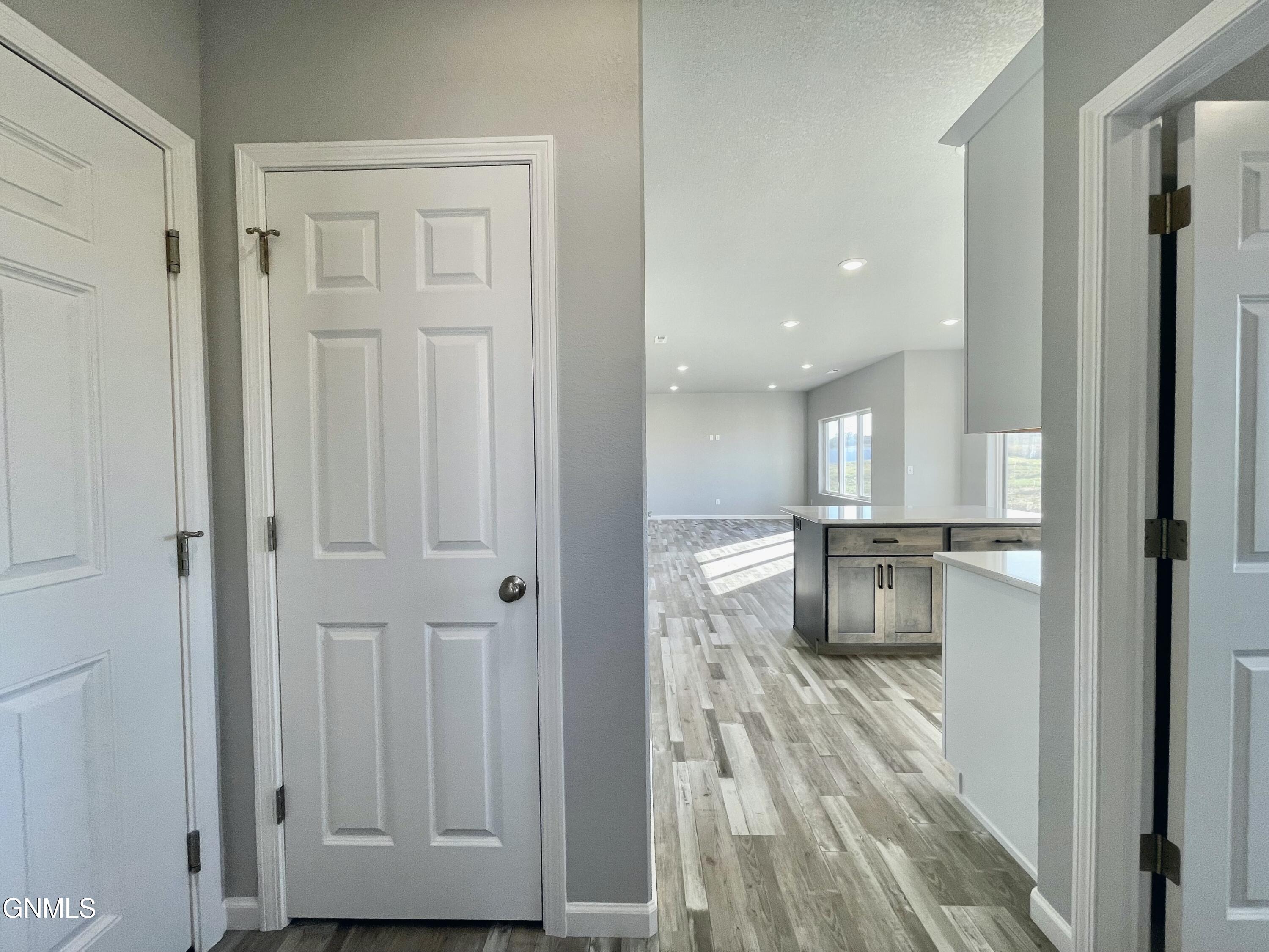 701 Cobblestone Loop SW