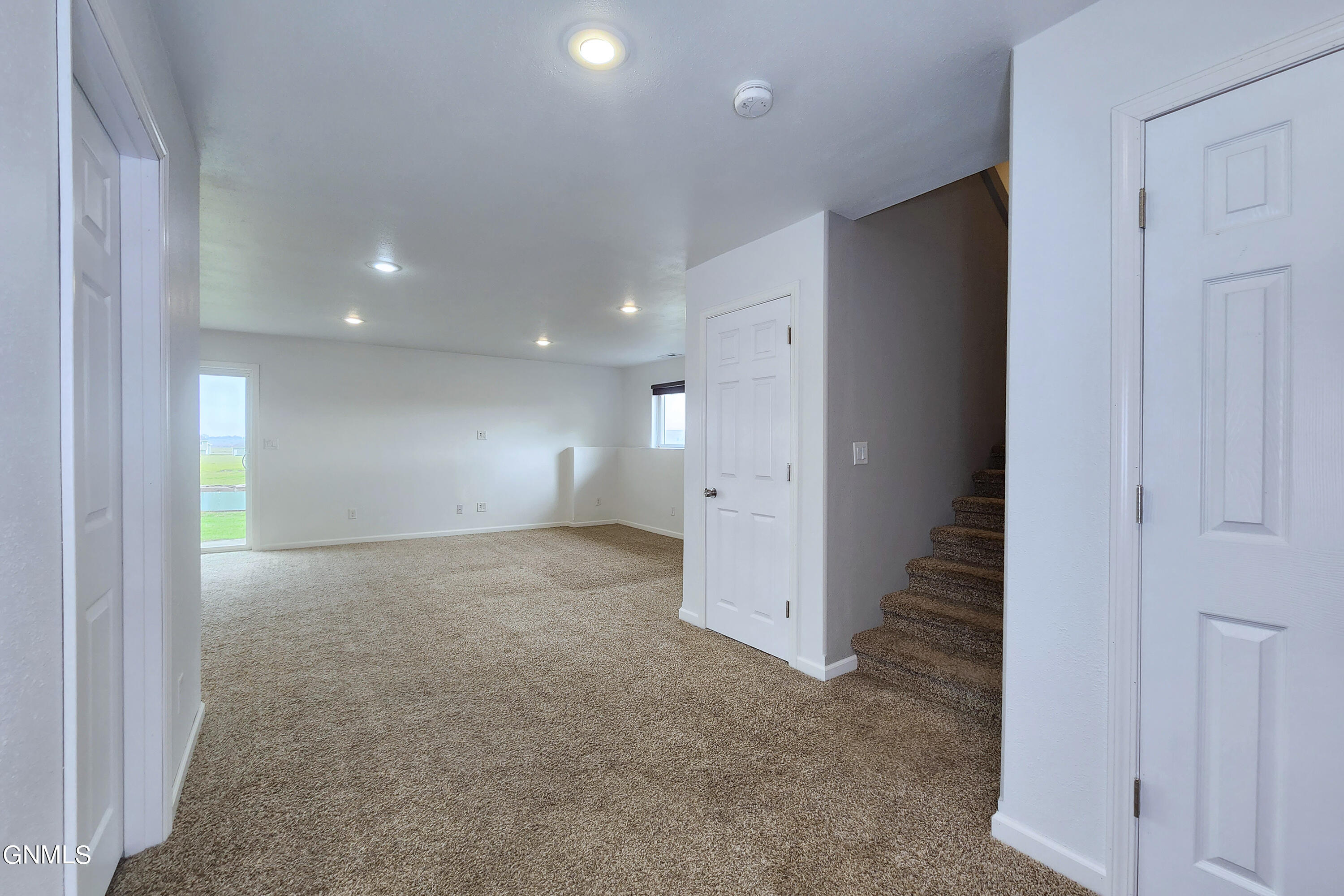 6620 Trademark Drive