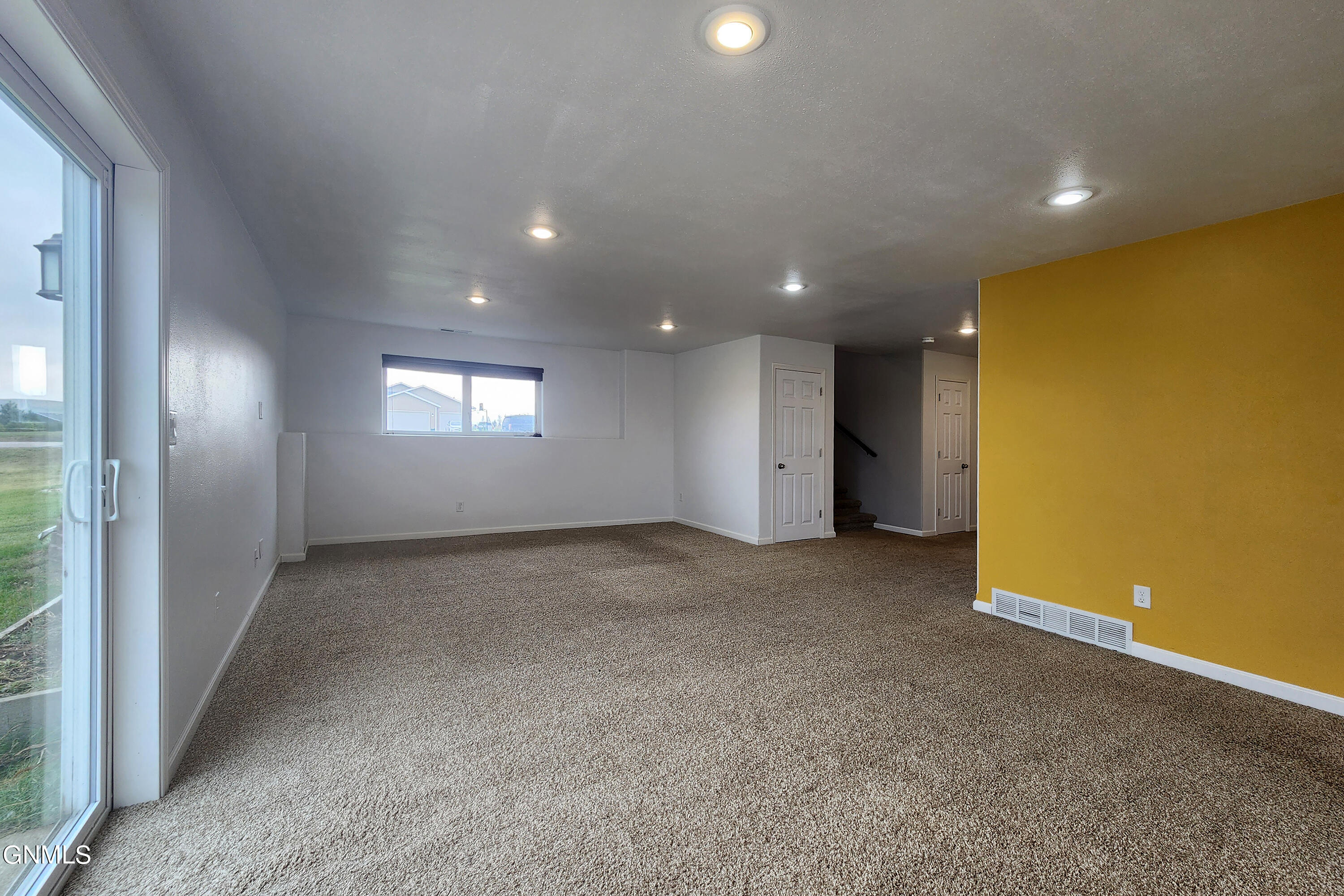 6620 Trademark Drive