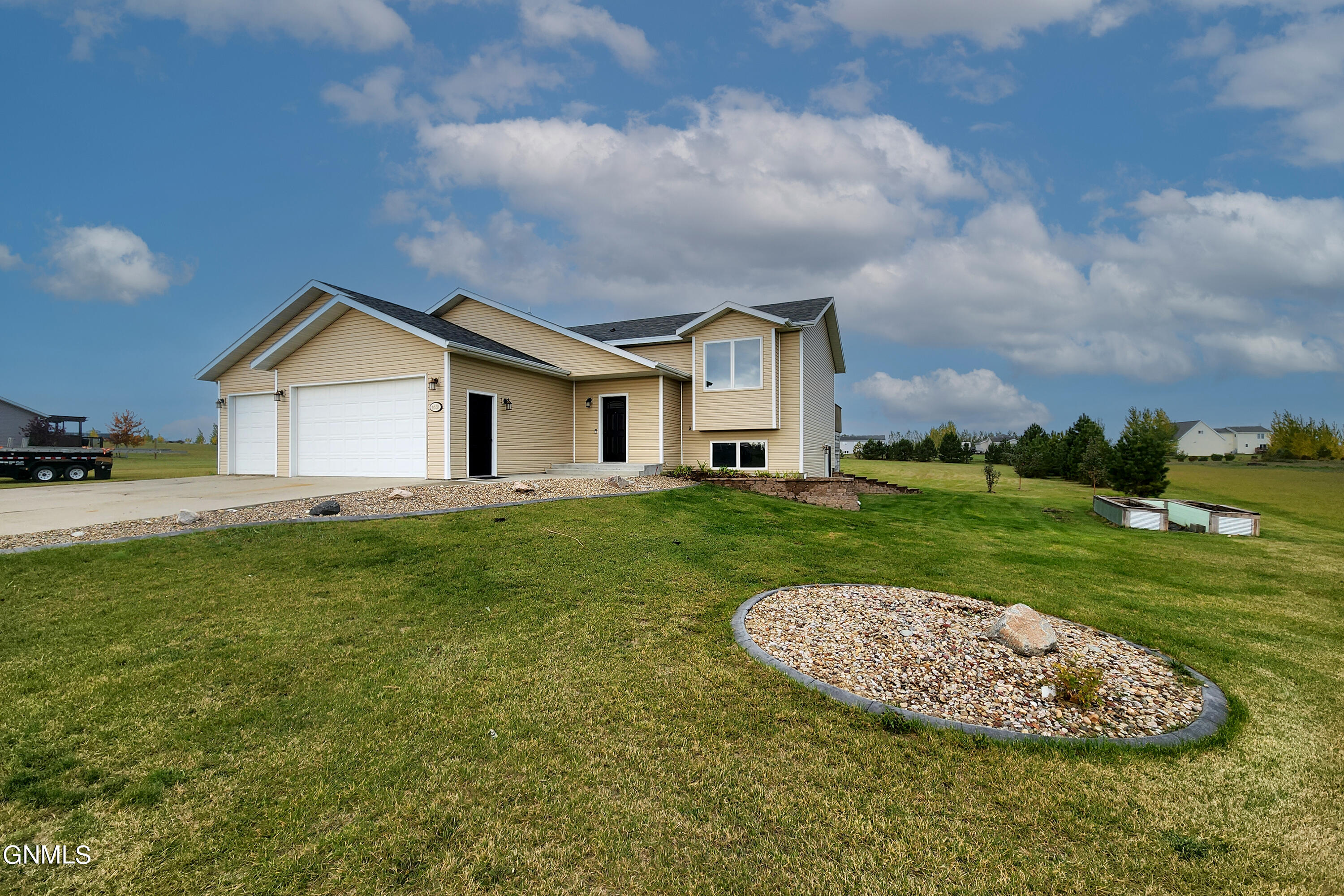 6620 Trademark Drive