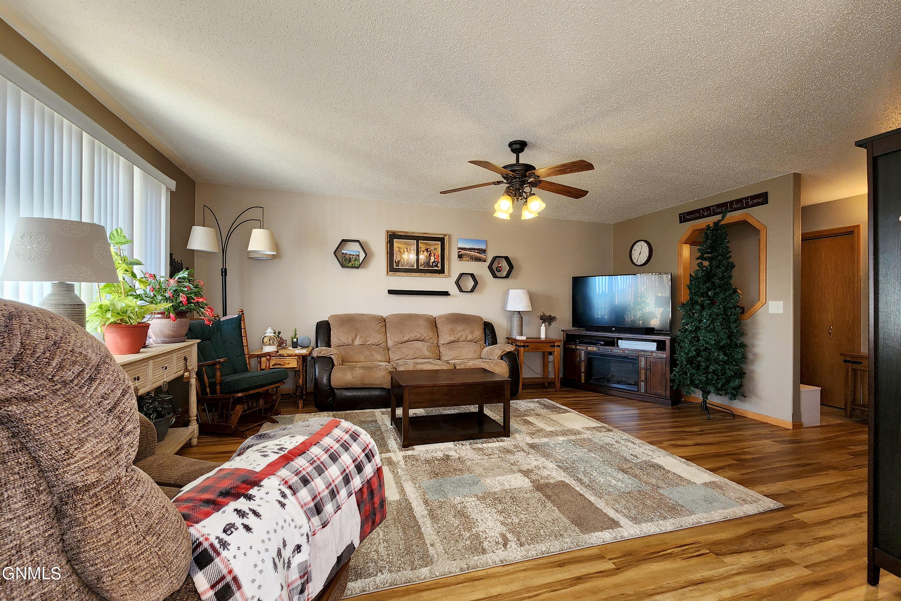 3554 N 19th Street, 2