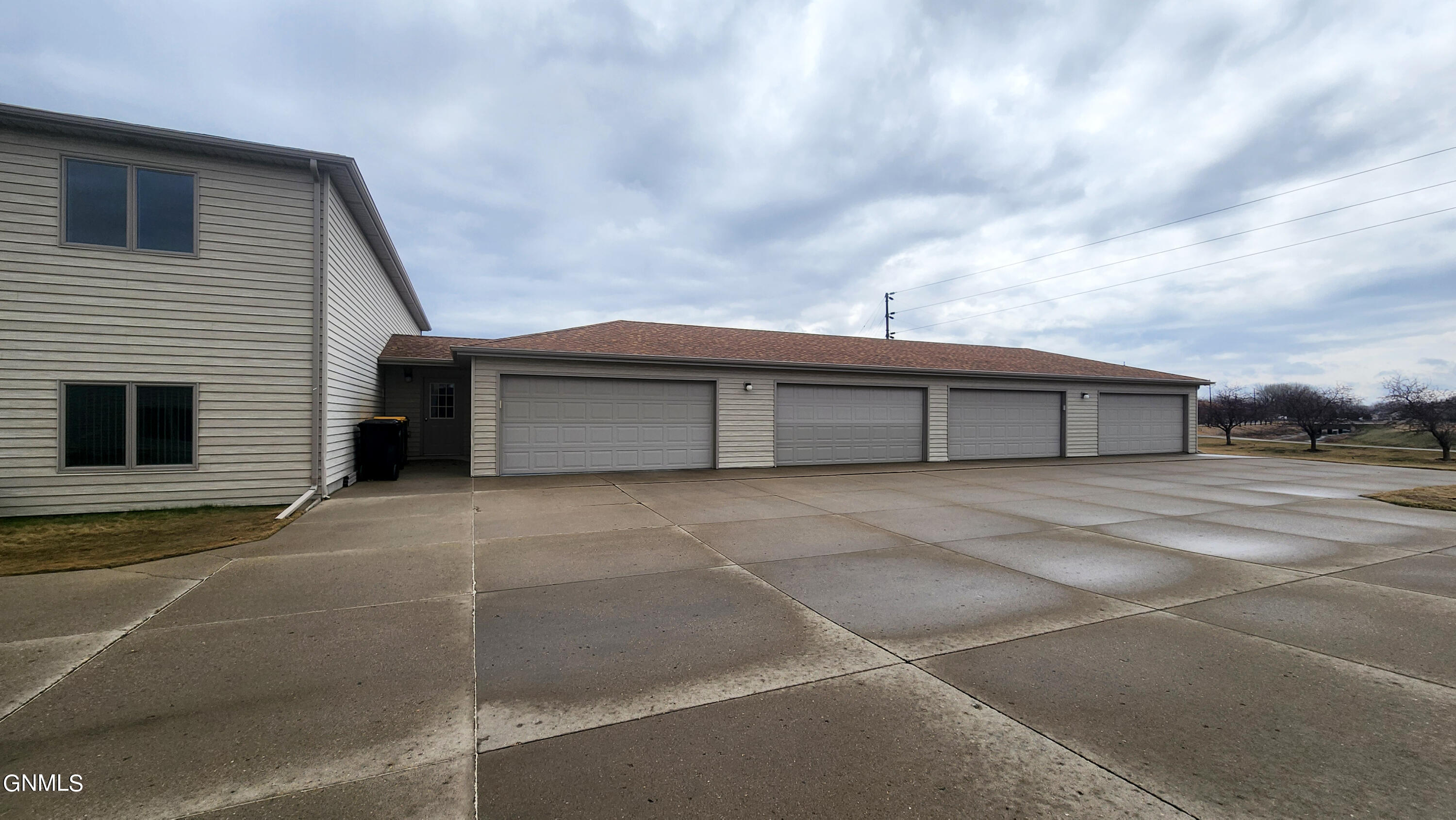 872 San Angelo Drive, 3