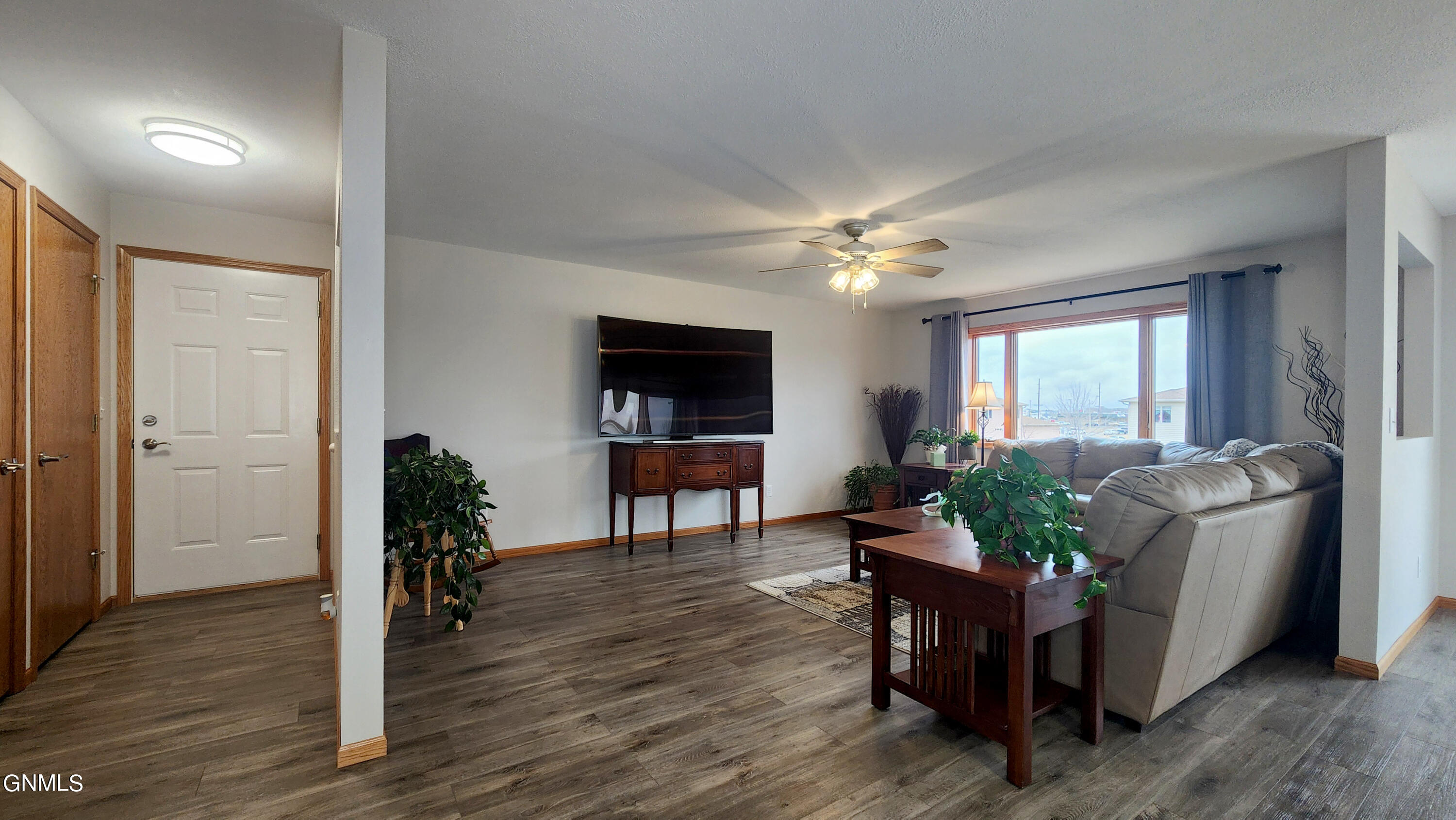 872 San Angelo Drive, 3